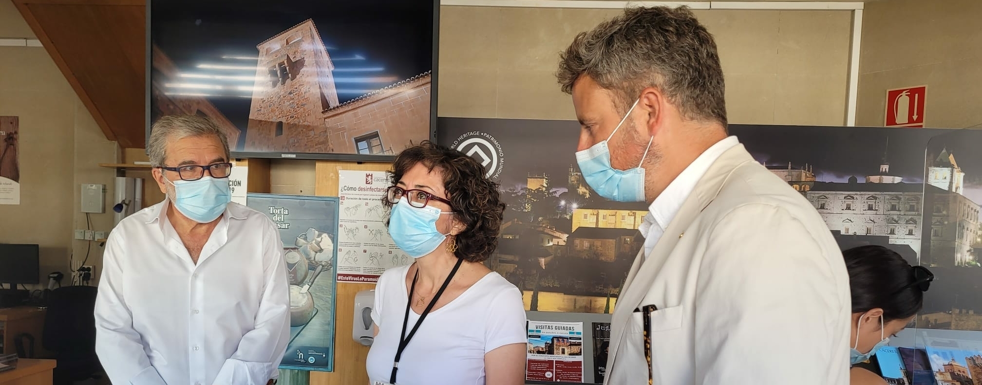 El Ayuntamiento se adhiere a la campaña de prevención ‘Este verano no juegues con el sol’ de la Asociación Española Contra el Cáncer