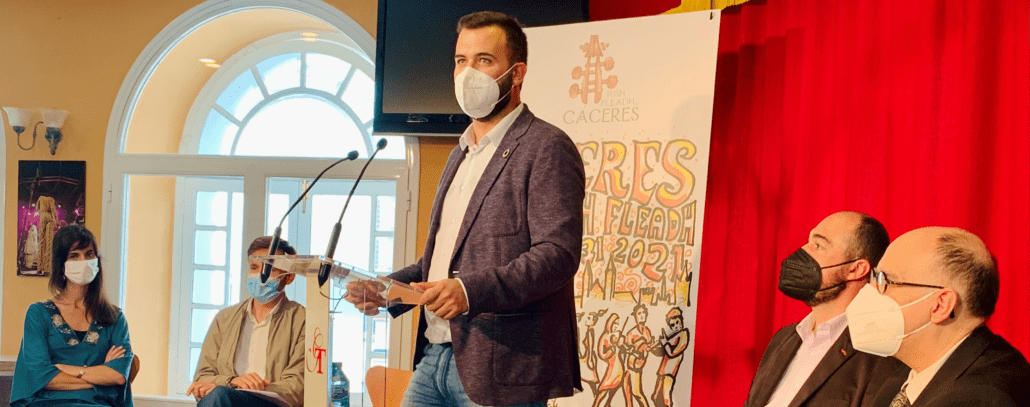 El alcalde Luis Salaya anuncia la creación de una marca para aglutinar los festivales de calidad en la ciudad