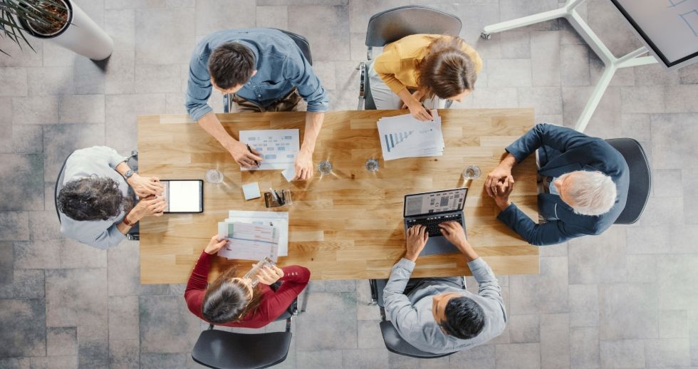 Inteligencia artificial para impulsar la carrera interna de los empleados según AIS Group
