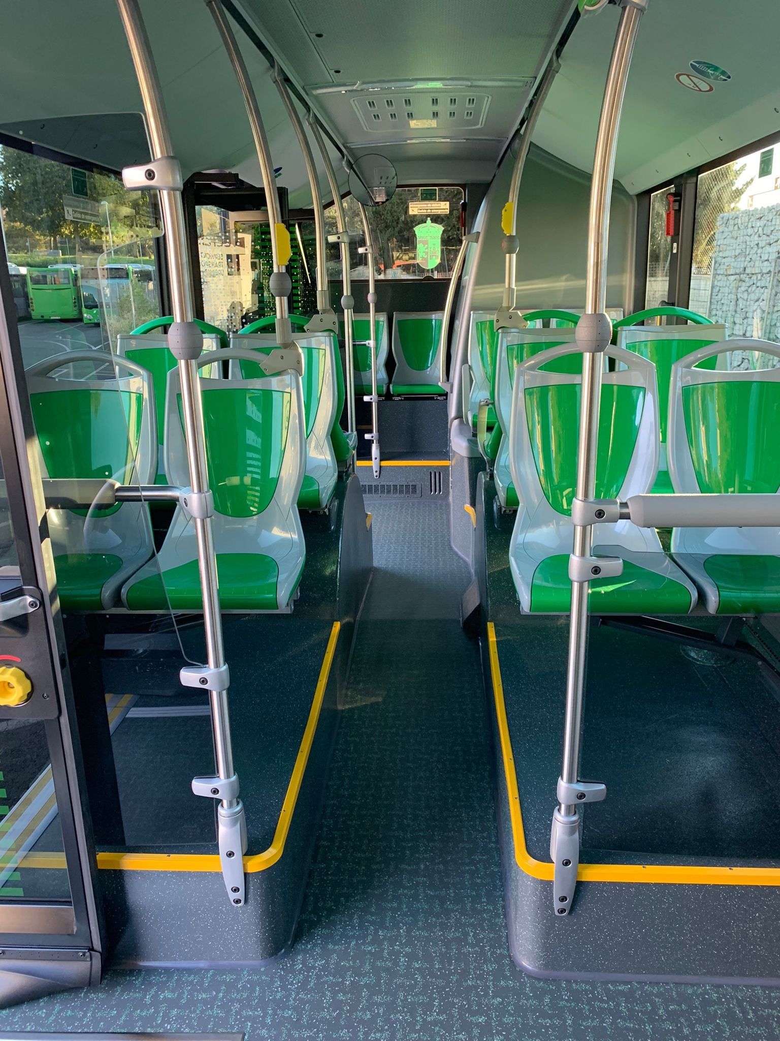 El Ayuntamiento pone en servicio autobuses este jueves al Recinto Hípico