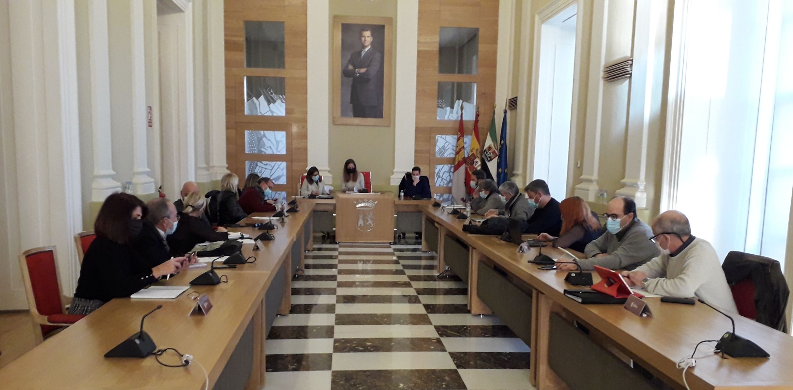 La Comisión de Economía aprueba la modificación de la ordenanza del IBI y del IVTM tras resolver las alegaciones presentadas