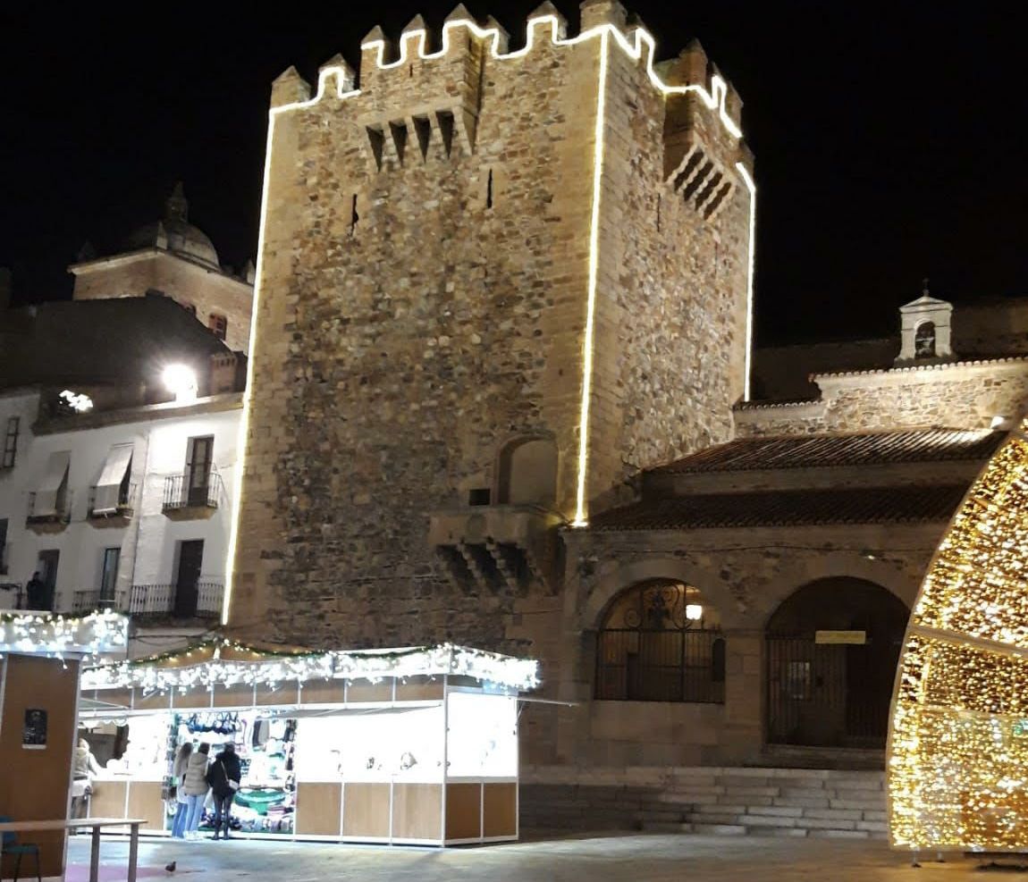 La Plaza Mayor lucirá una iluminación especial durante la Navidad para celebrar el 35 aniversario de la declaración como Ciudad Patrimonio de la Humanidad