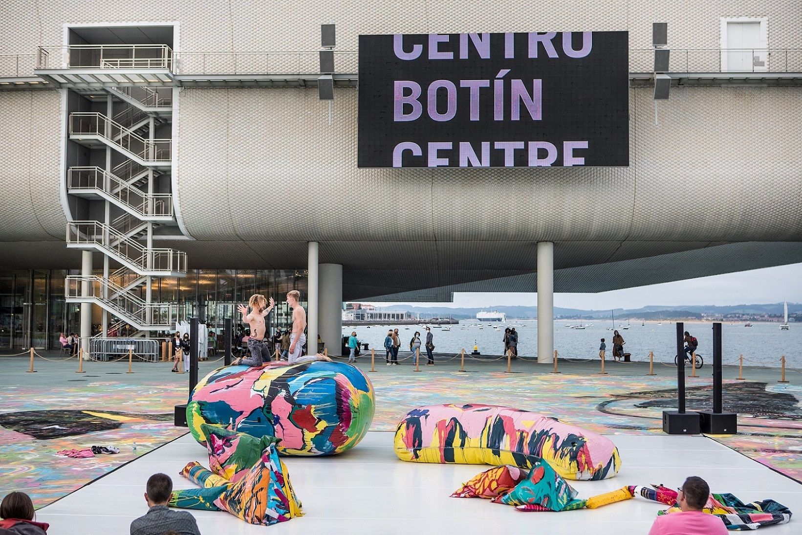 El Centro Botín recibió 111.096 visitantes en 2021, más del doble que en el año anterior