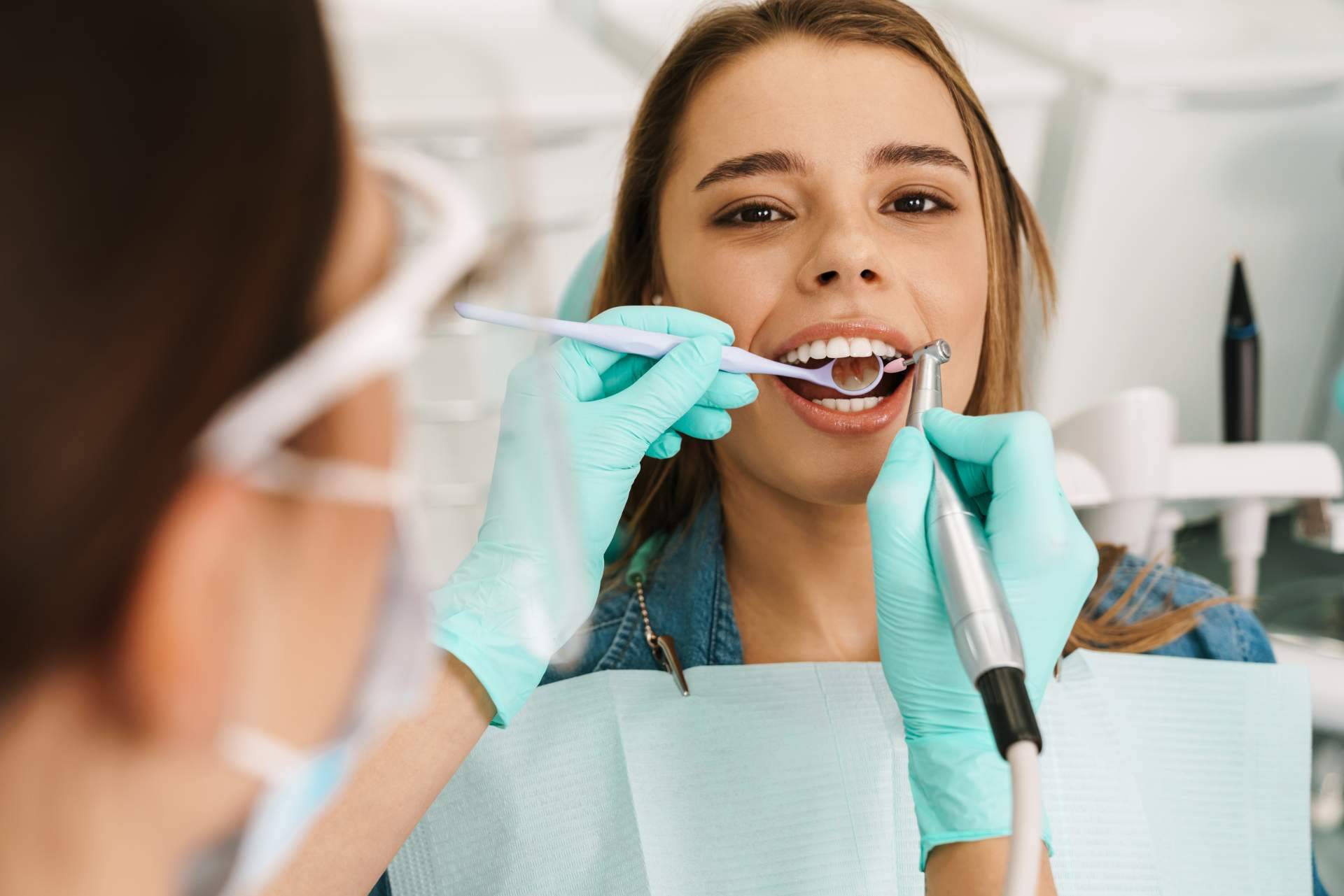 Clínica Dental Sandra Calvo expone la importancia de ir al dentista antes de tener síntomas