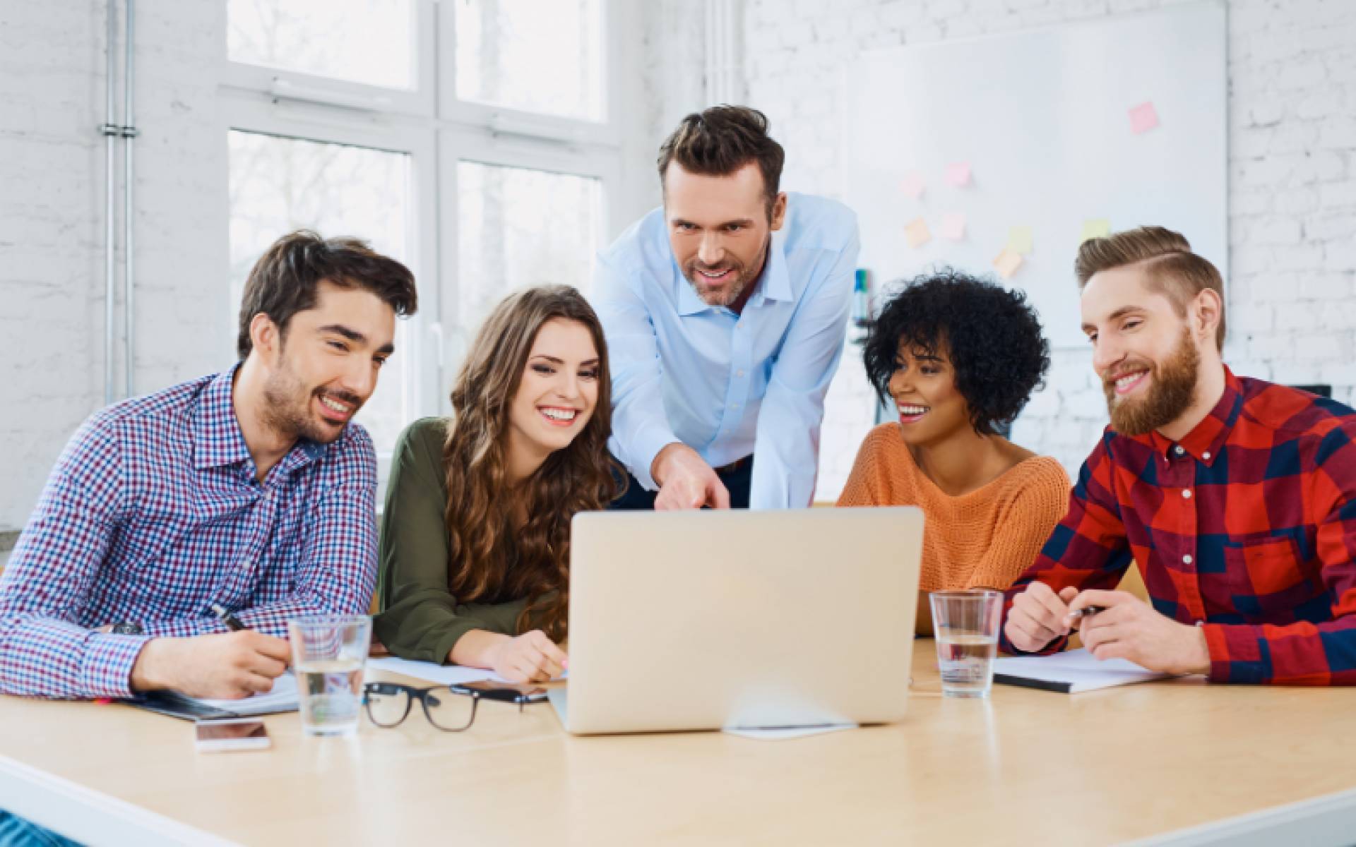 El curso para la creación de webinars automatizados, Webinar Crash