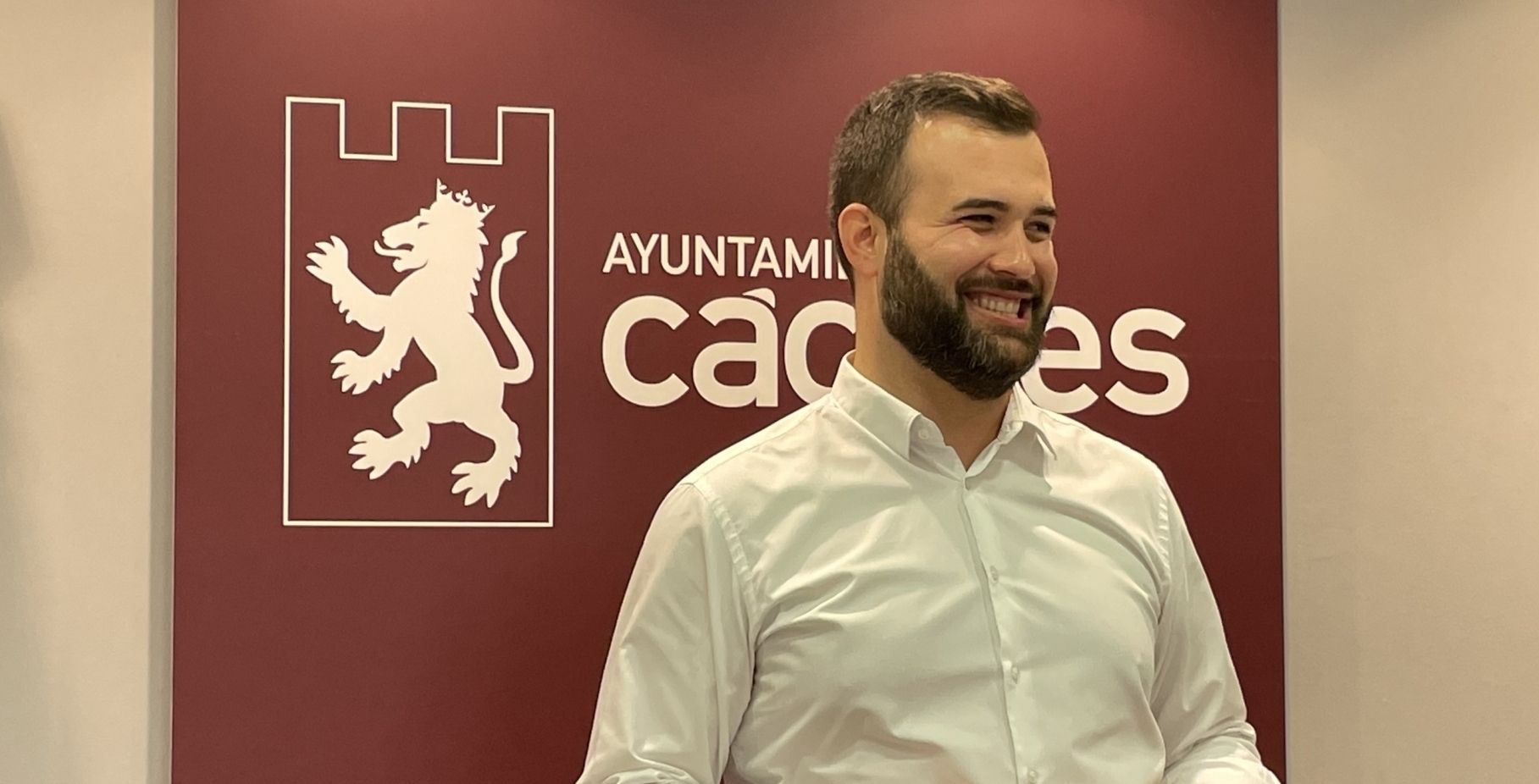 El alcalde Luis Salaya destaca los datos de empleo, con 1.720 personas que encontraron trabajo en el último año
