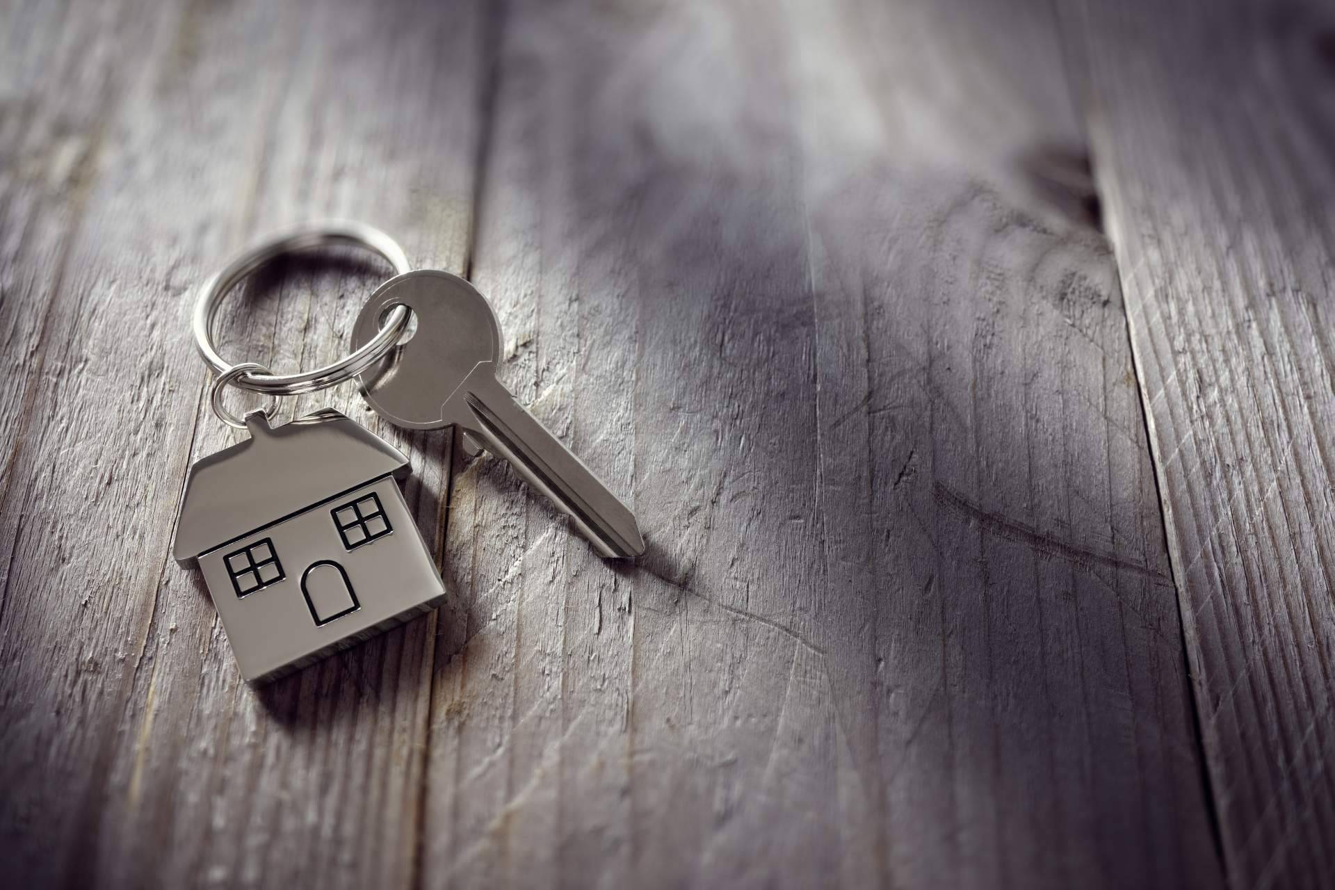 ¿Cómo saber si una inmobiliaria en Colombia es legal?