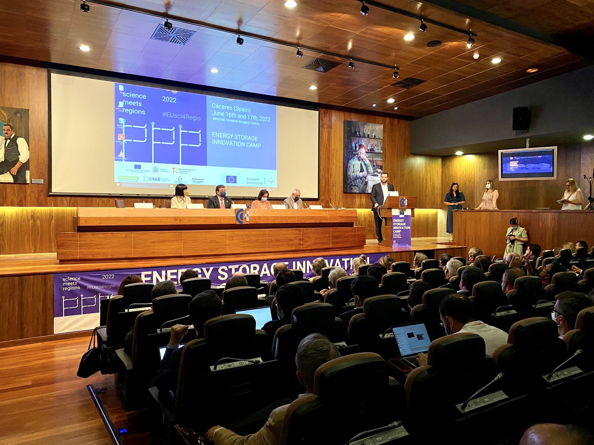 El Centro Ibérico de Investigación en Almacenamiento Energético asienta las bases para situar a Cáceres como referencia internacional para la transición energética