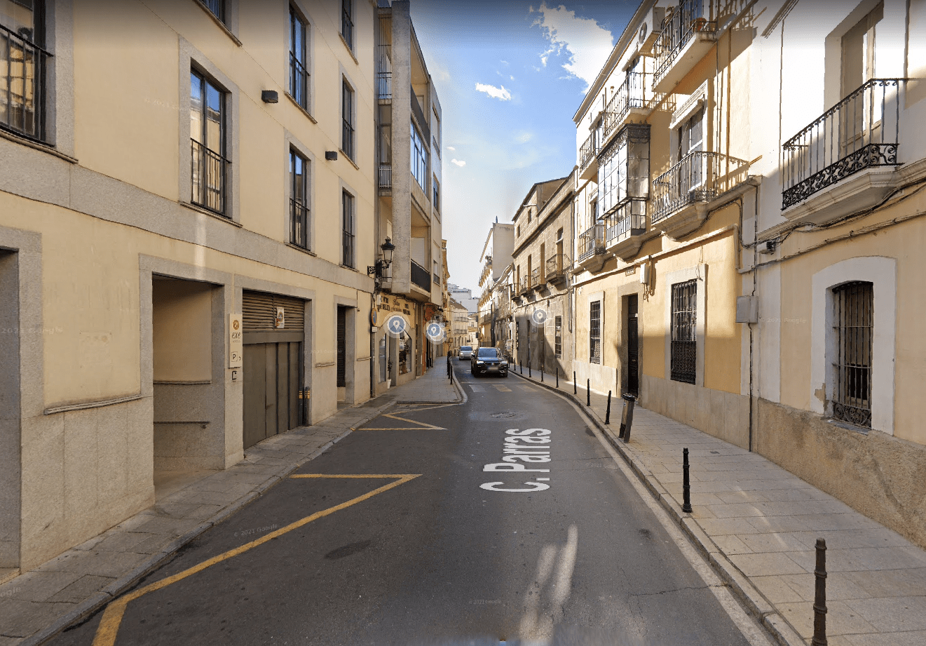 Las calles Parras y Clavellinas permanecerán cortadas al tráfico mañana martes de 15 a 18 horas