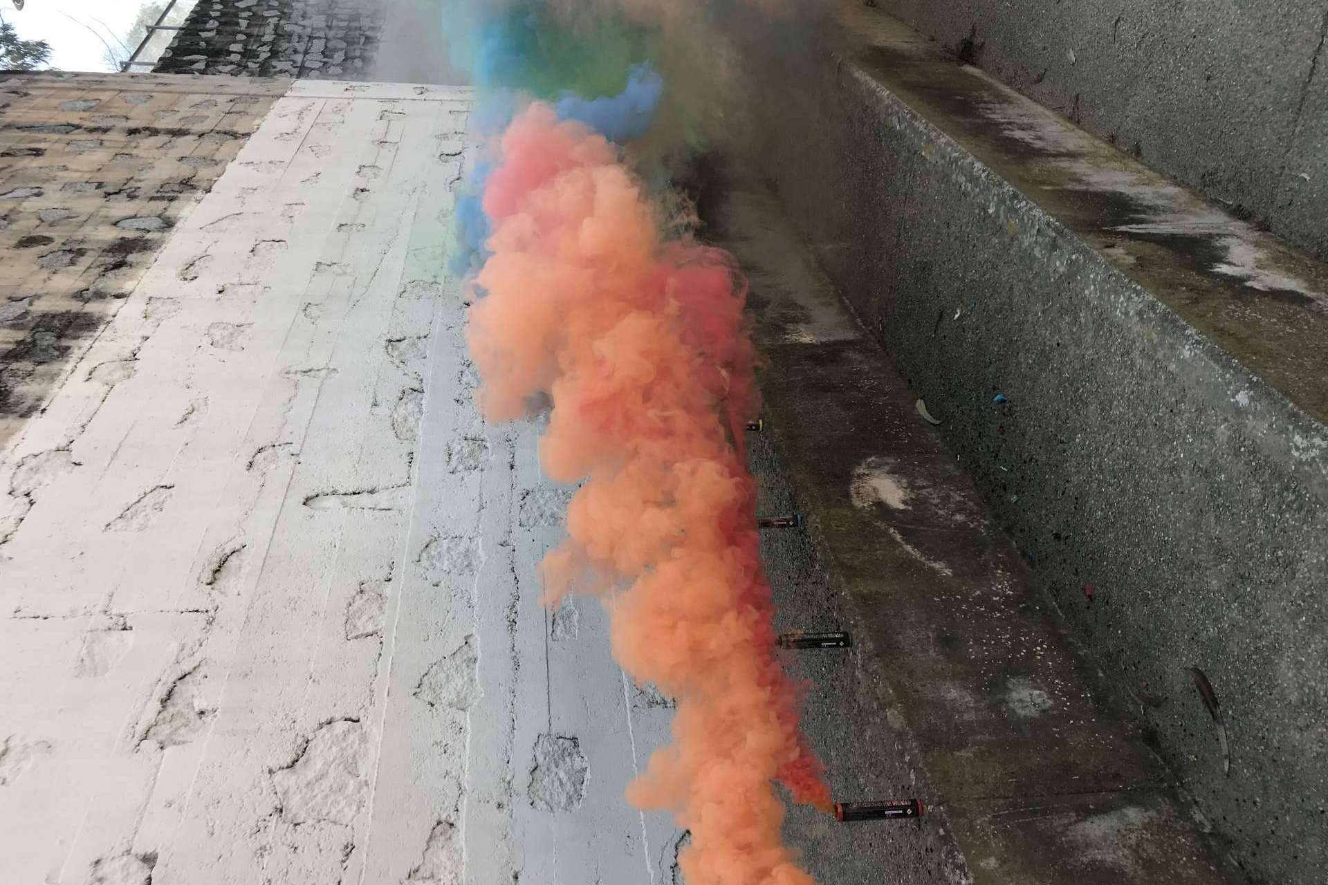 Petardos AM ofrece artículos de humo para eventos