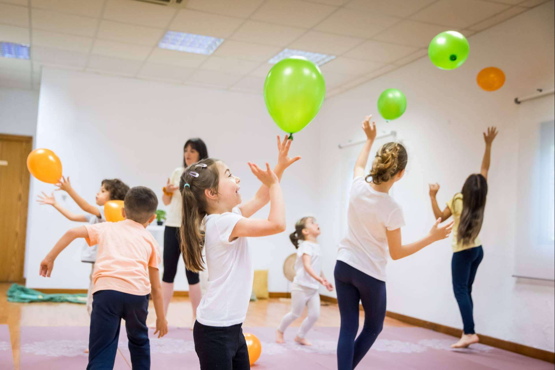 Ser profesor de yoga y mindfulness para niños, de la mano de Yoga Maya Kids