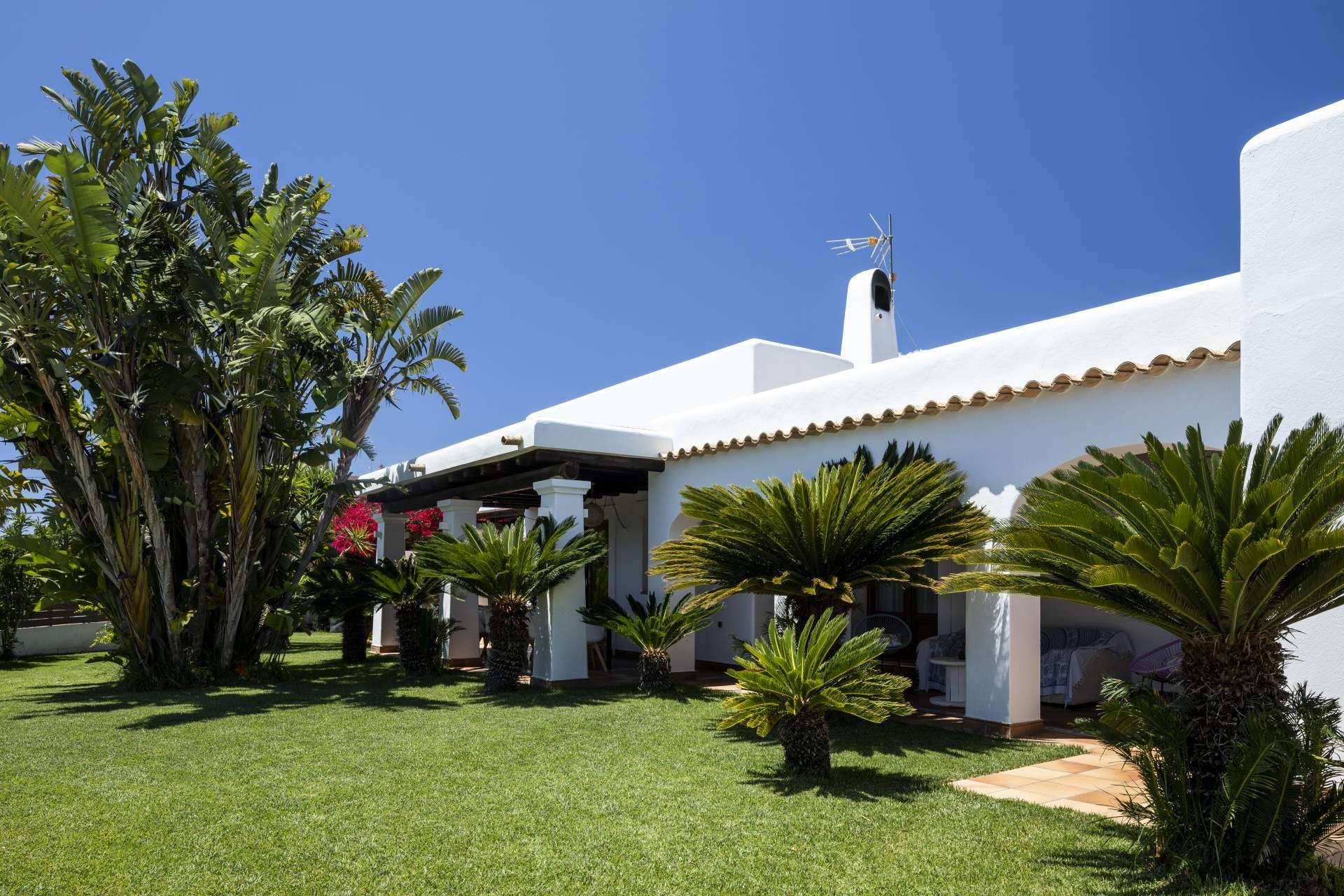 Ca Na Marta, casa vacacional con piscina para alquiler en Ibiza