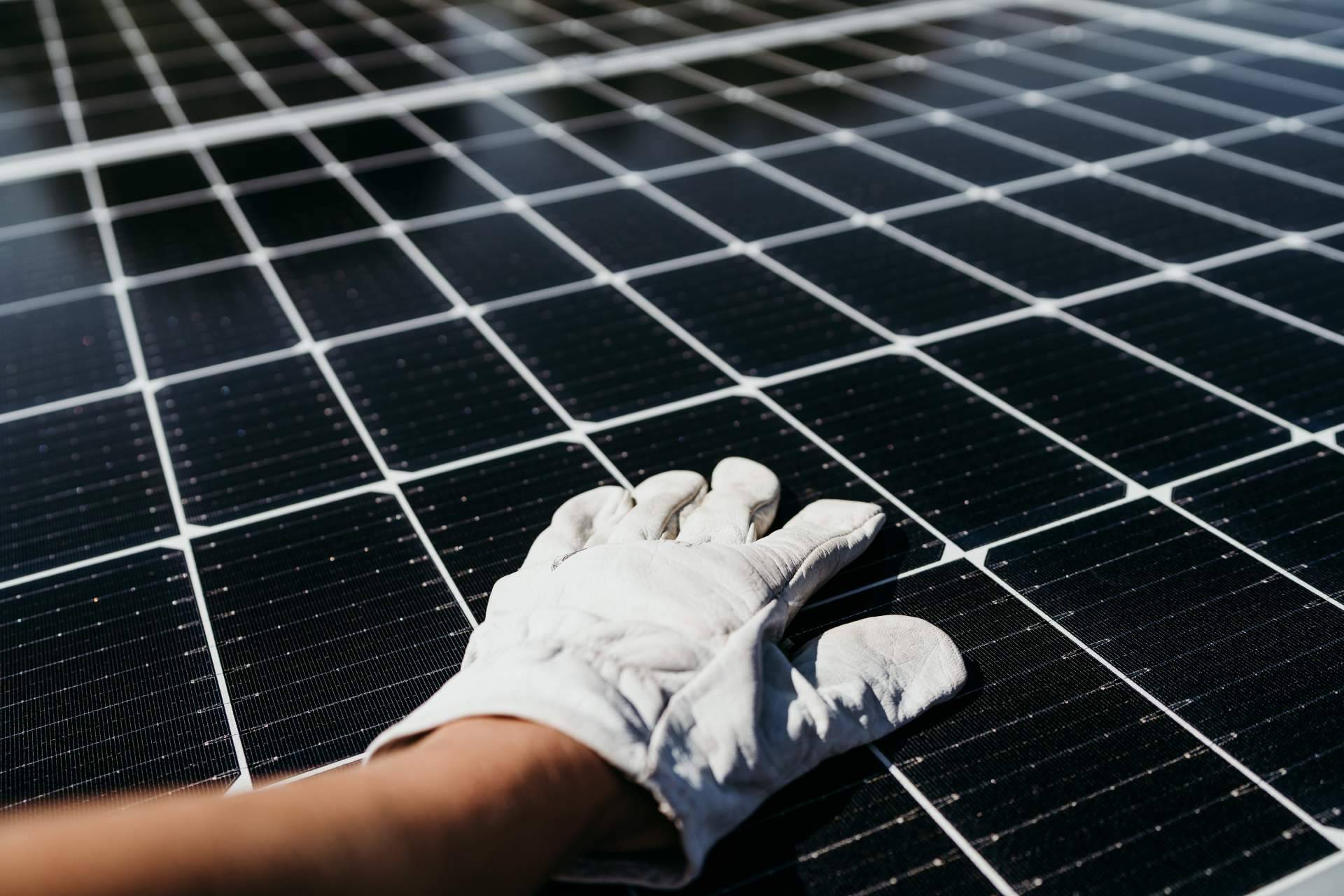 Senda ayuda en la creación de comunidades energéticas para instituciones públicas y empresas