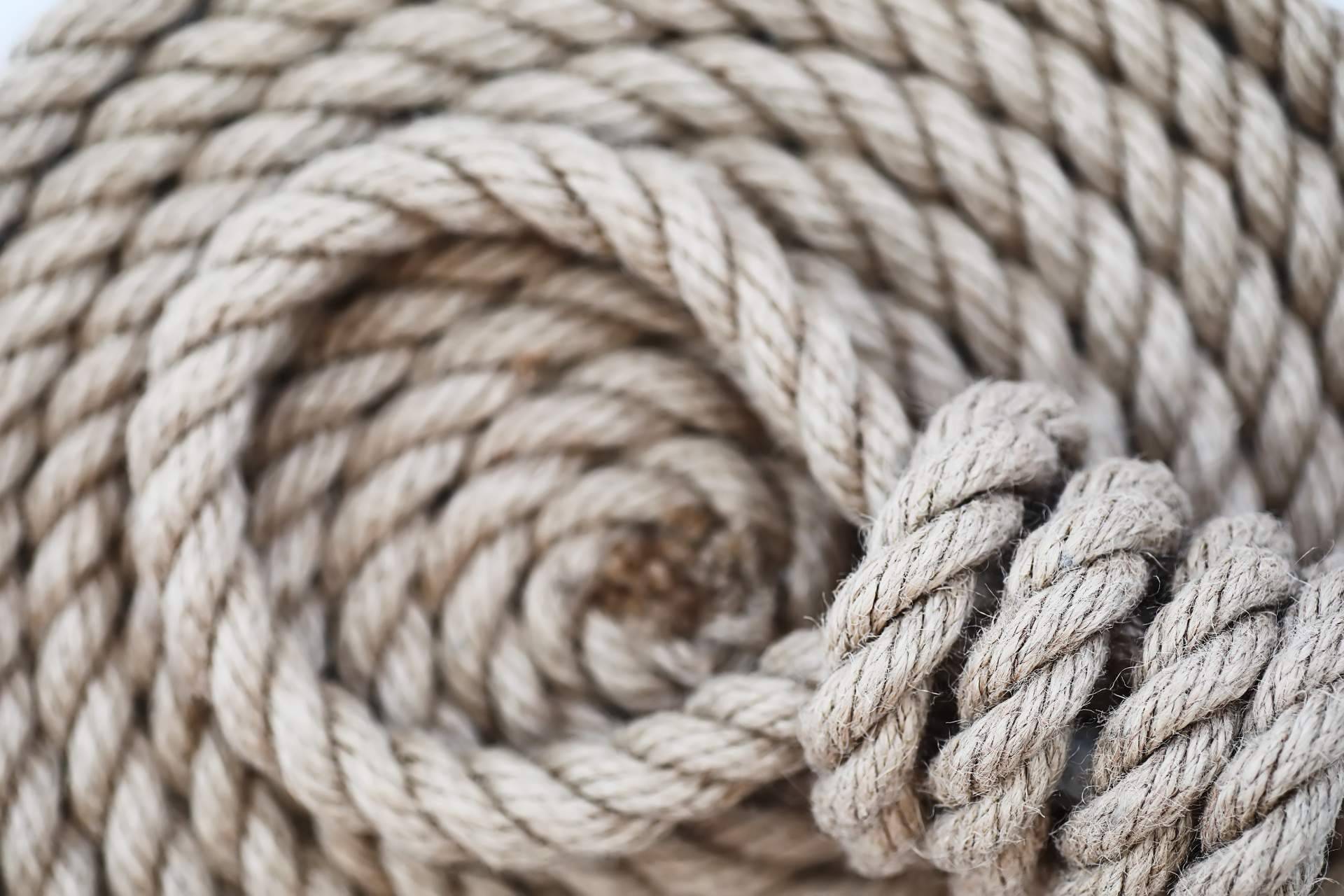 Cuerdas y cadenas especiales para la industria, de la mano de Suministros Tomás Beltrán