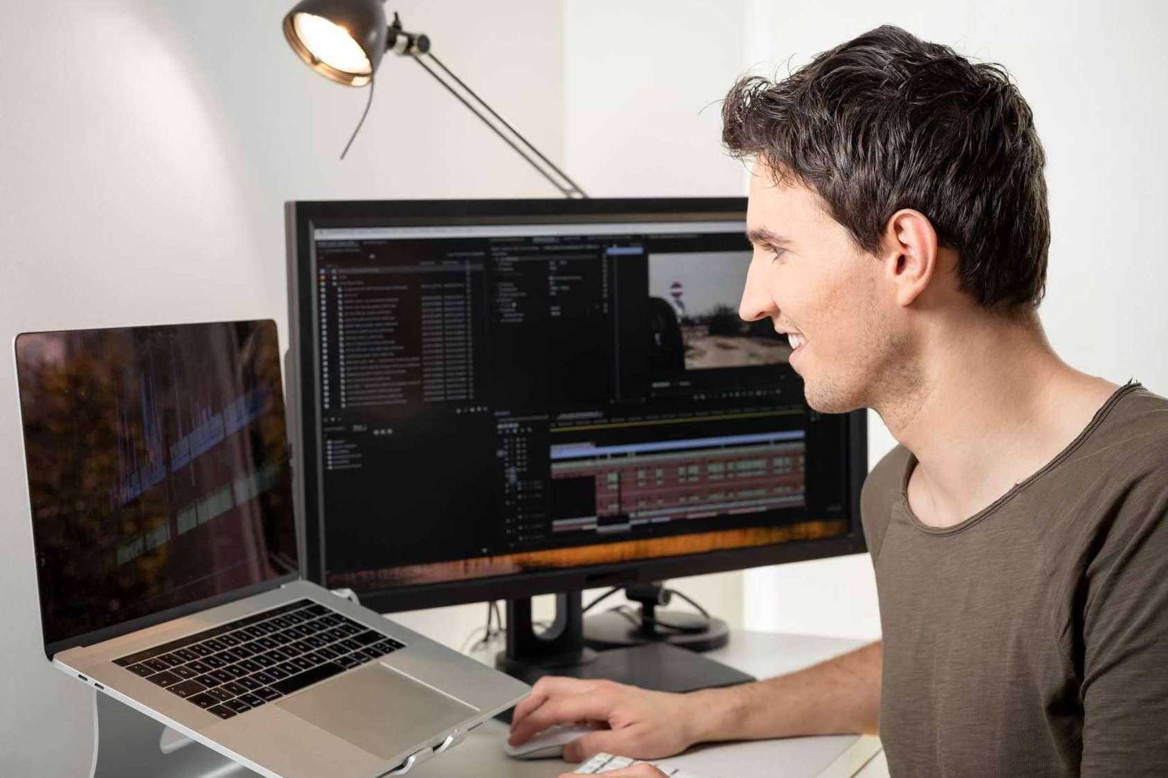 Gesenco Formación, la escuela especializada en la formación a distancia en edición de vídeo