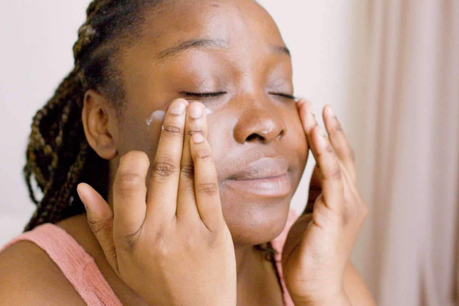 El suplemento vitamínico tópico NovoPiel Cream es ideal para la piel
