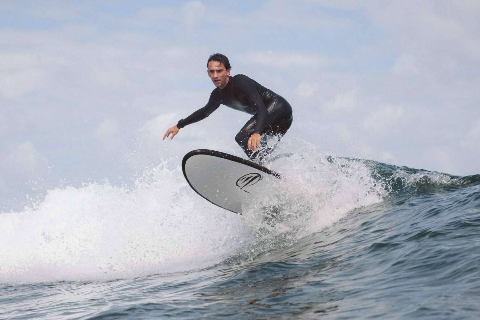 Tablas de surf innovadoras para todos los niveles y estilos de olas, de la mano de Flysurf