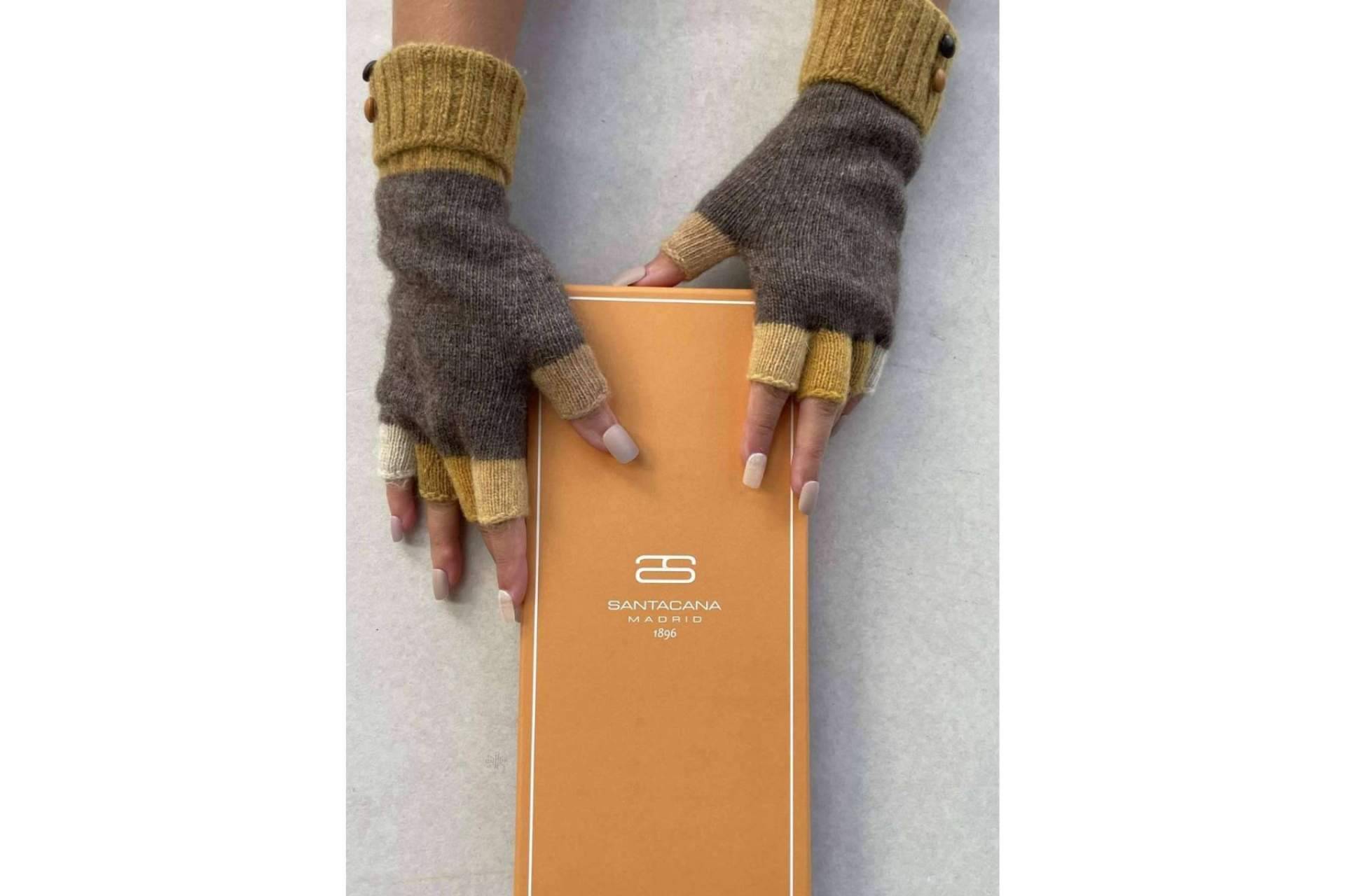 Loos guantes sin dedos de Santacana, los mitones