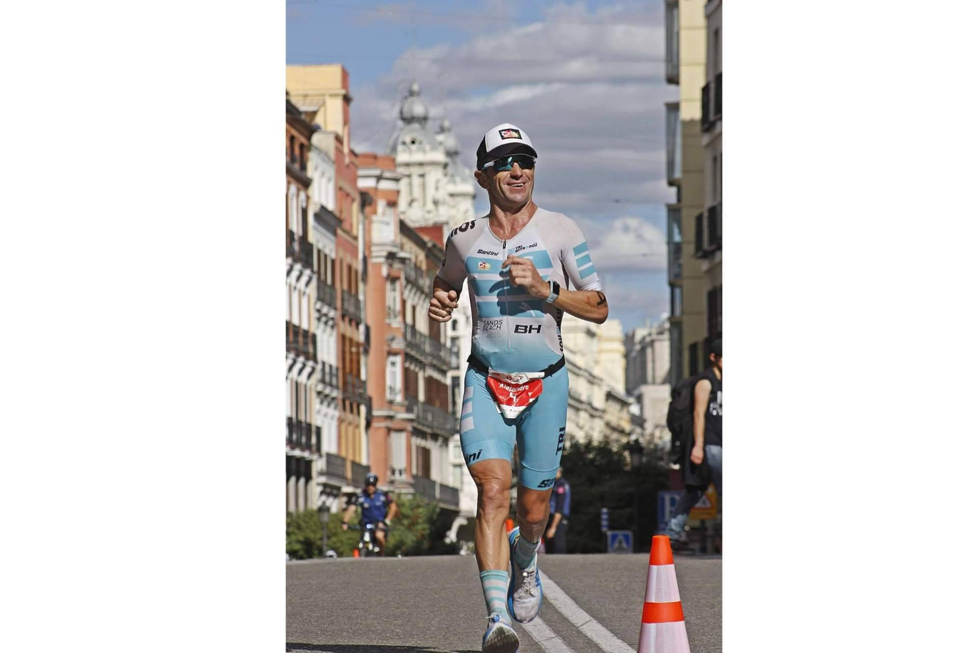 Alejandro Santamaría de Treintrenos y sus planes de entrenamiento triatlón