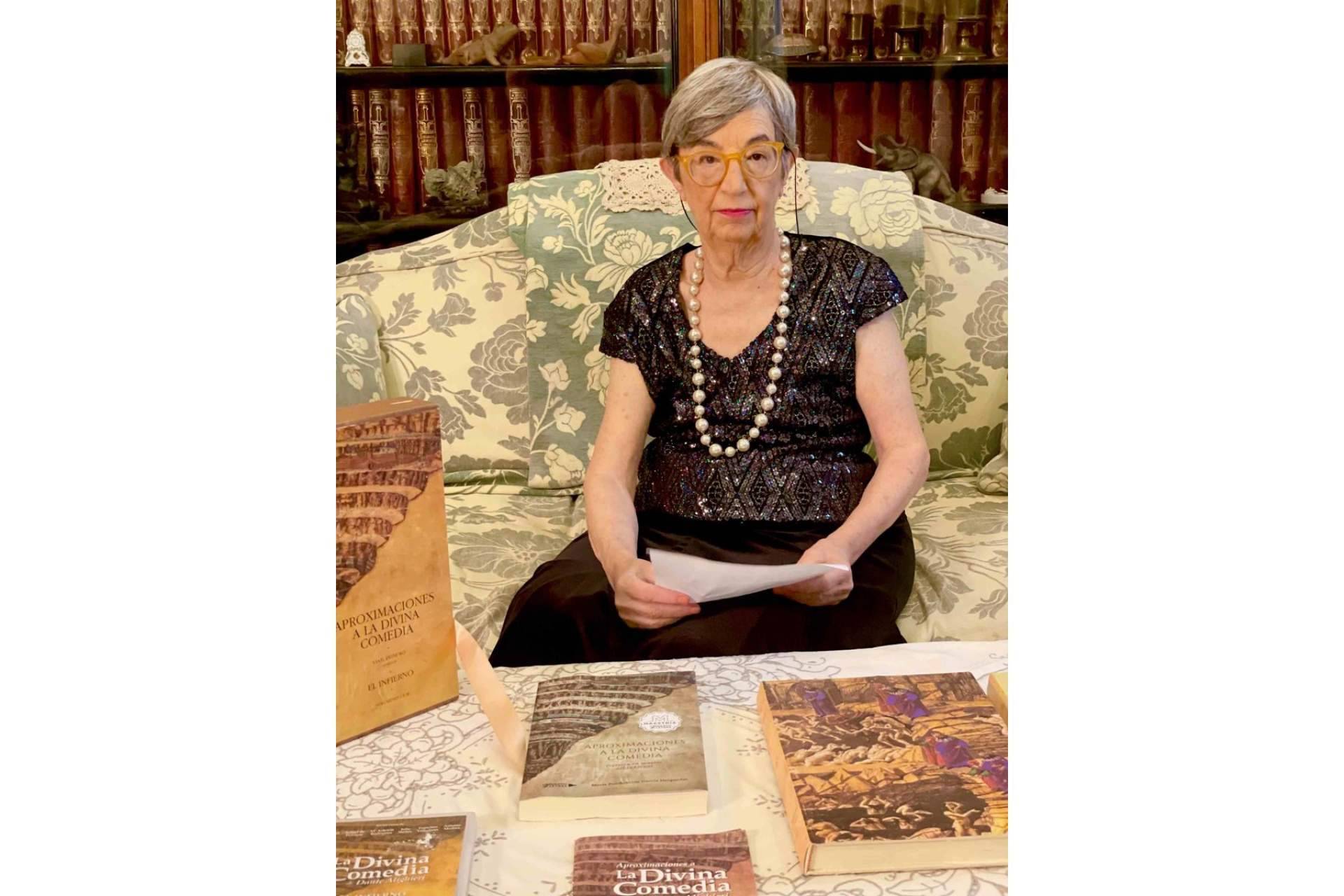 María Purificación García Herguedas es una jurista reconocida y amante de los niños, el derecho, el arte y la música