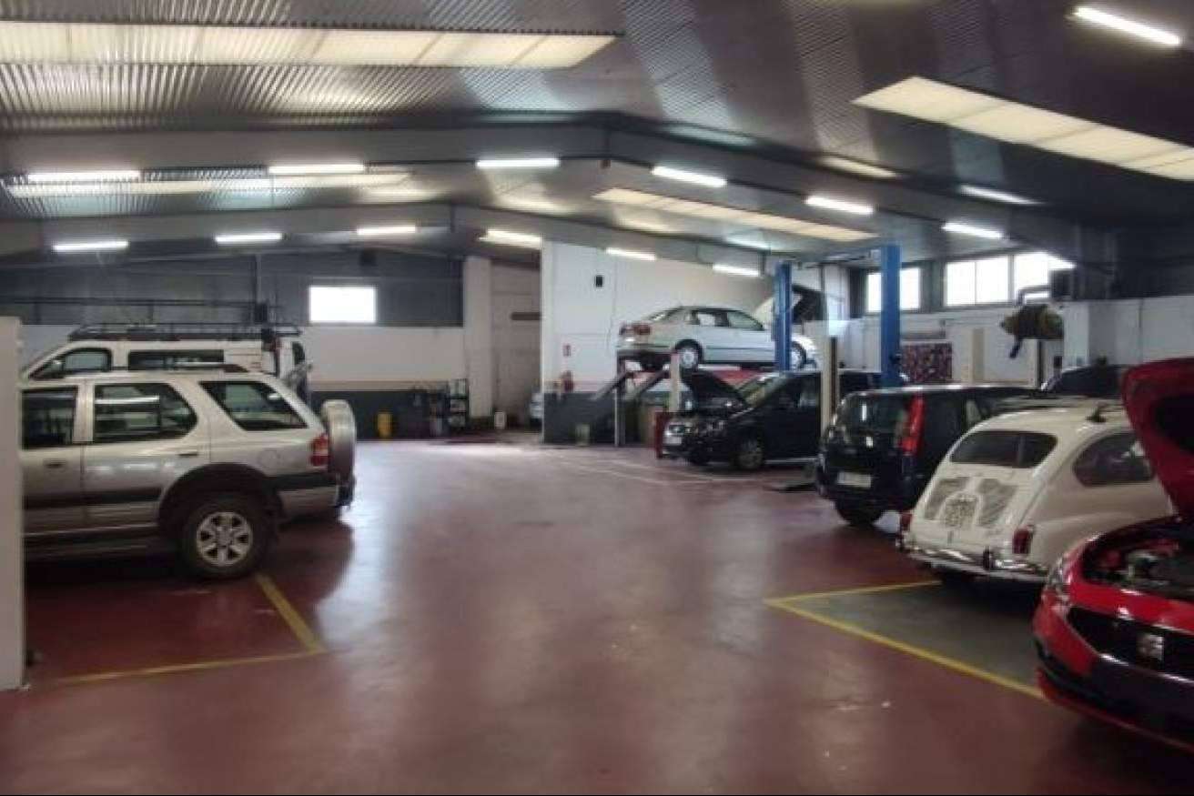 Se subastan dos naves industriales valoradas en cerca de un millón de euros en Cuenca