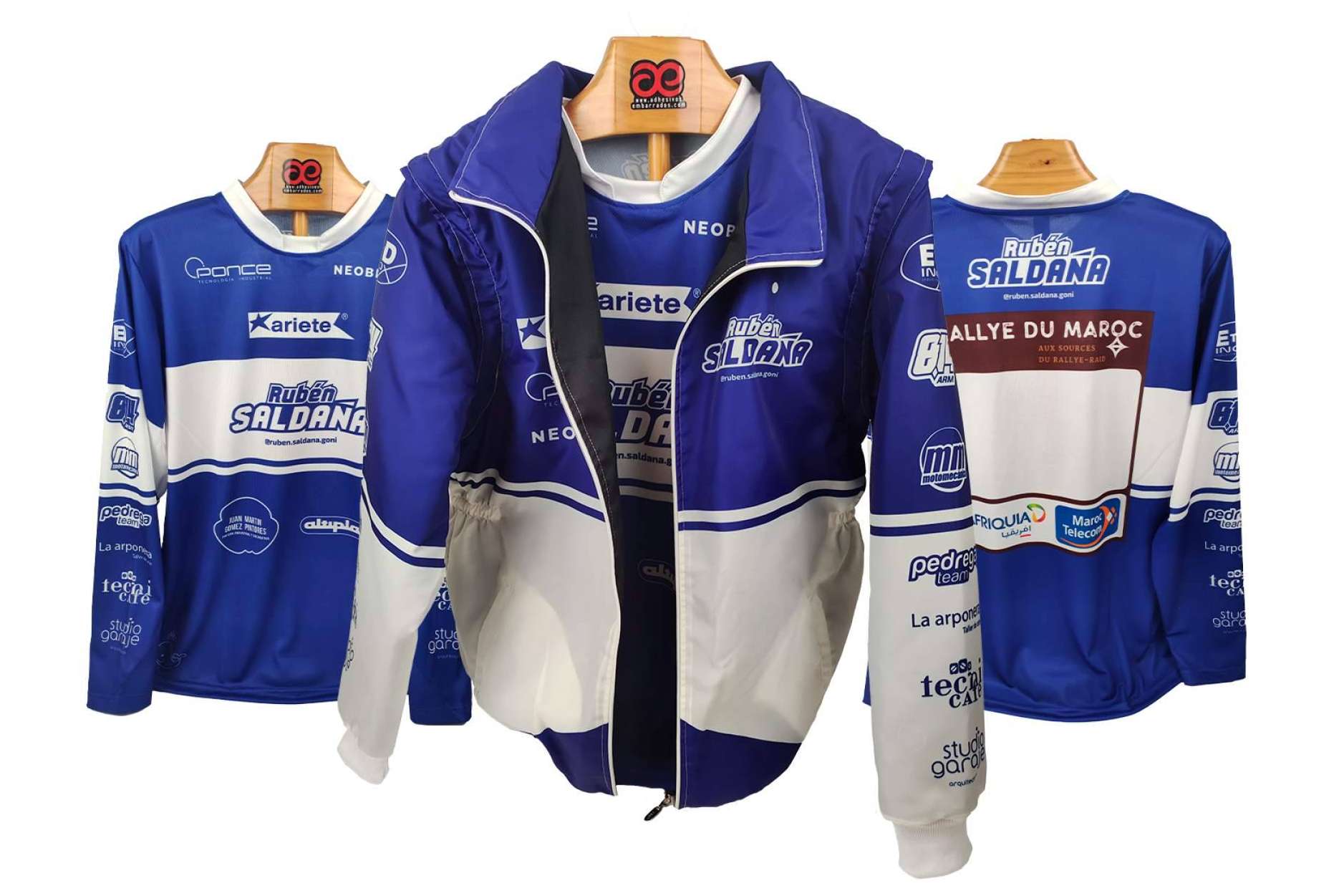Practicar motocross y enduro con ropa personalizada