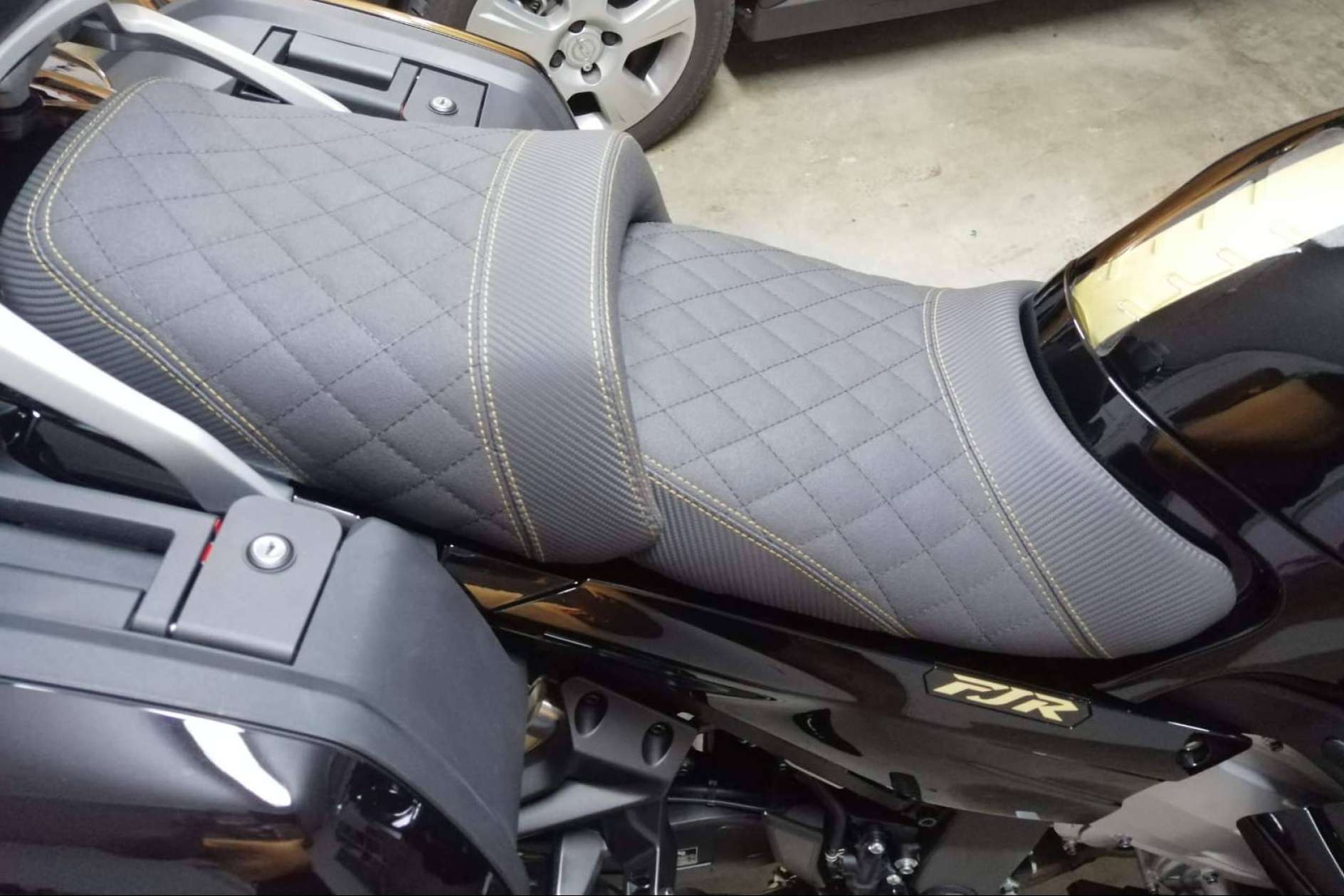 Adquirir fundas para motos personalizadas
