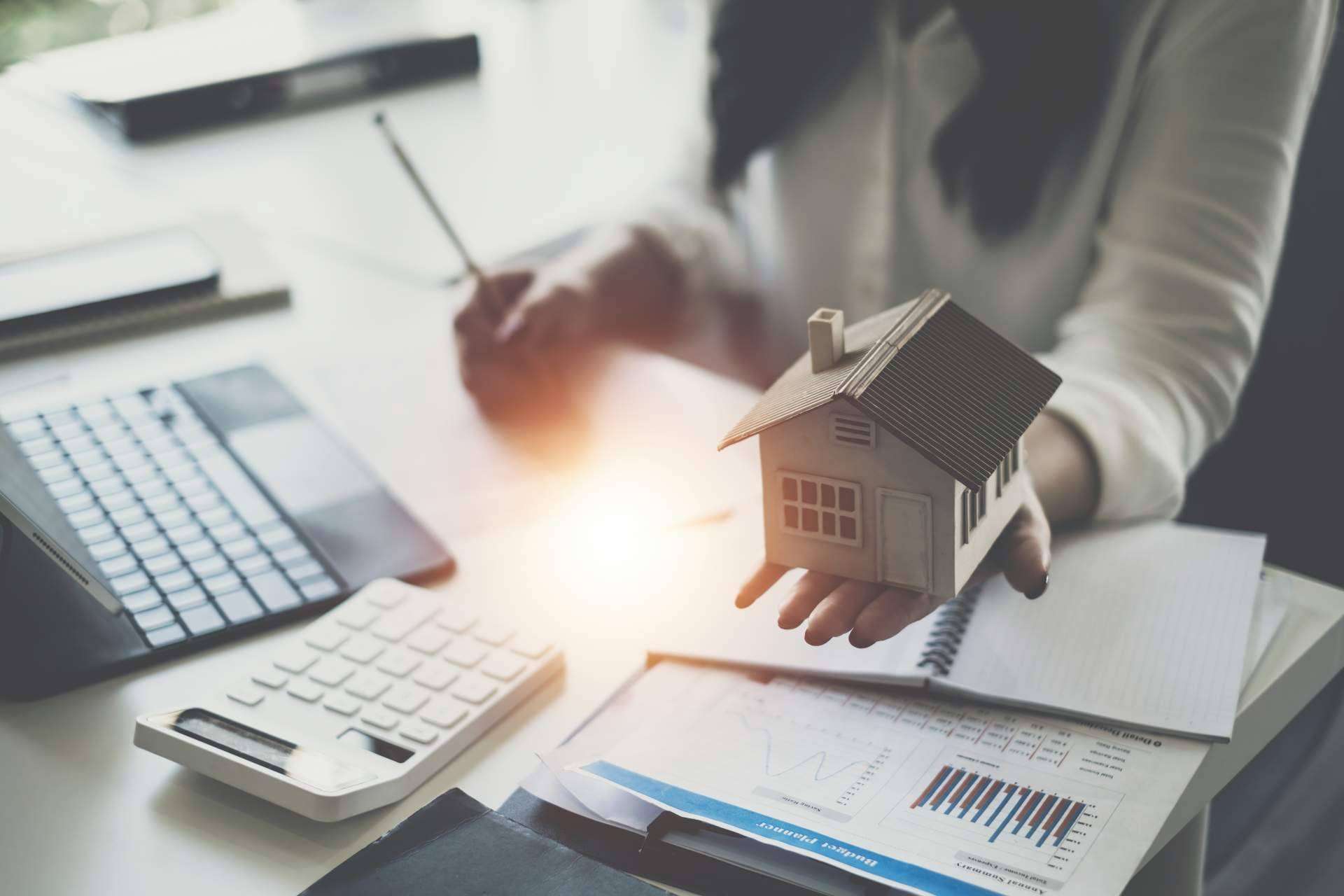 Compraventa de inmuebles para particulares, con el portal inmobiliario Viviendas y Particulares