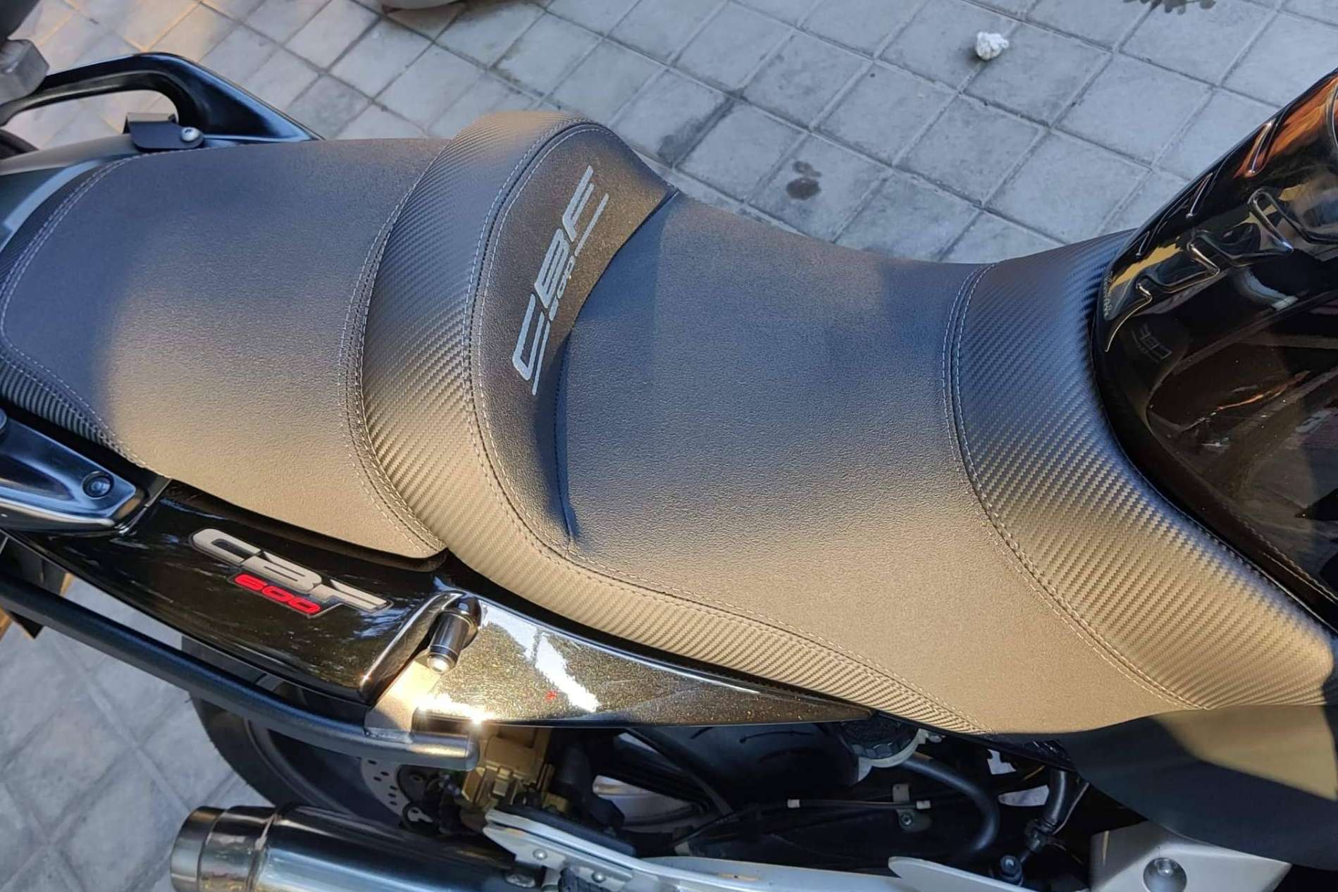 JM-Fundas asegura que un asiento cómodo es un gran compañero para viajar en moto