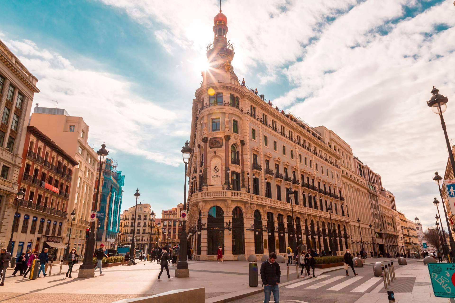 Vender un piso en Madrid puede ser una tarea sencilla si se cuenta con el respaldo de Inmoversion