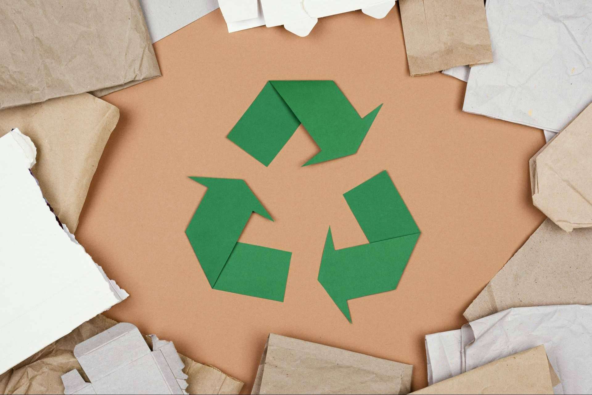 Trébol Group detalla parte de lo que consiste la codificación y la nueva legislación en packaging