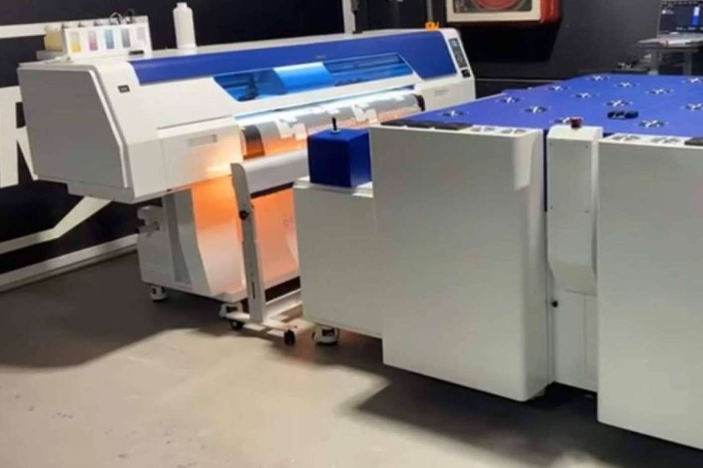 Cómo el DTF de gran formato lleva la impresión textil al siguiente nivel