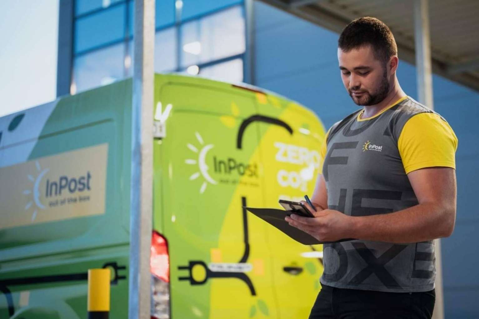 InPost Group ha alcanzado 242,6 millones de paquetes en el primer trimestre de 2024, un crecimiento interanual del 22%