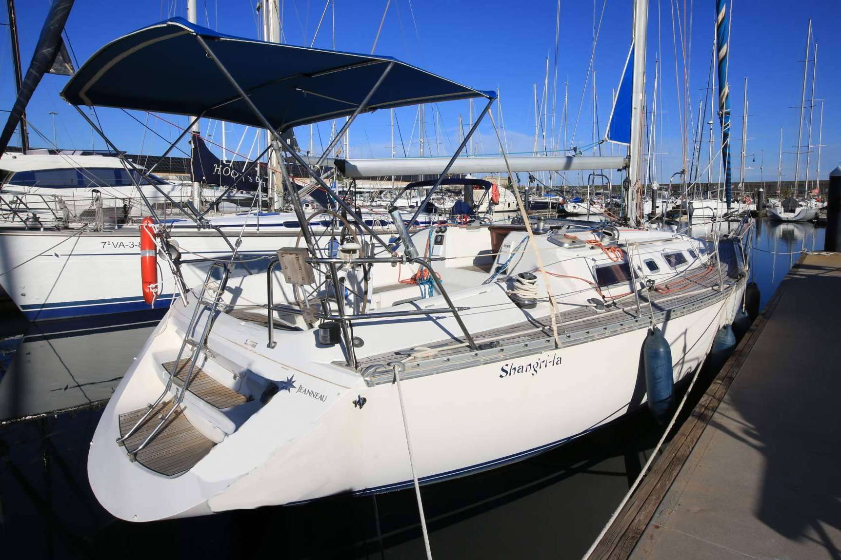 Los paseos en barco por Valencia son una experiencia única, por Paseos en Velero