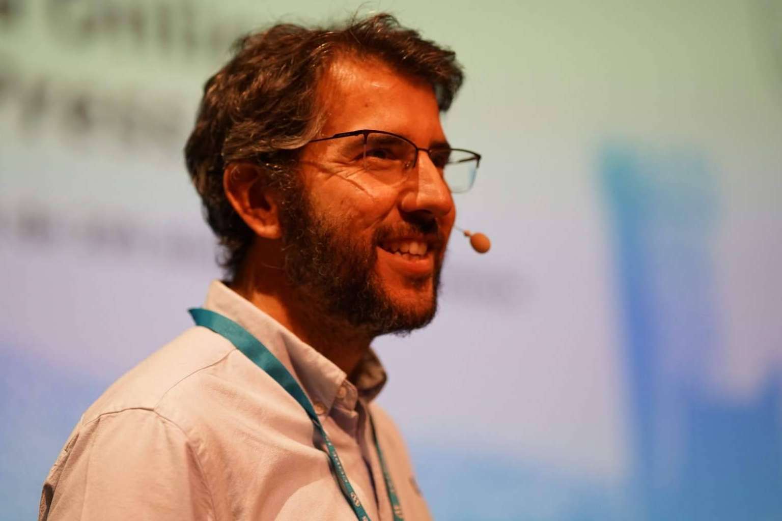 Escuela Emprende enseña a crear una plataforma propia para vender cursos online