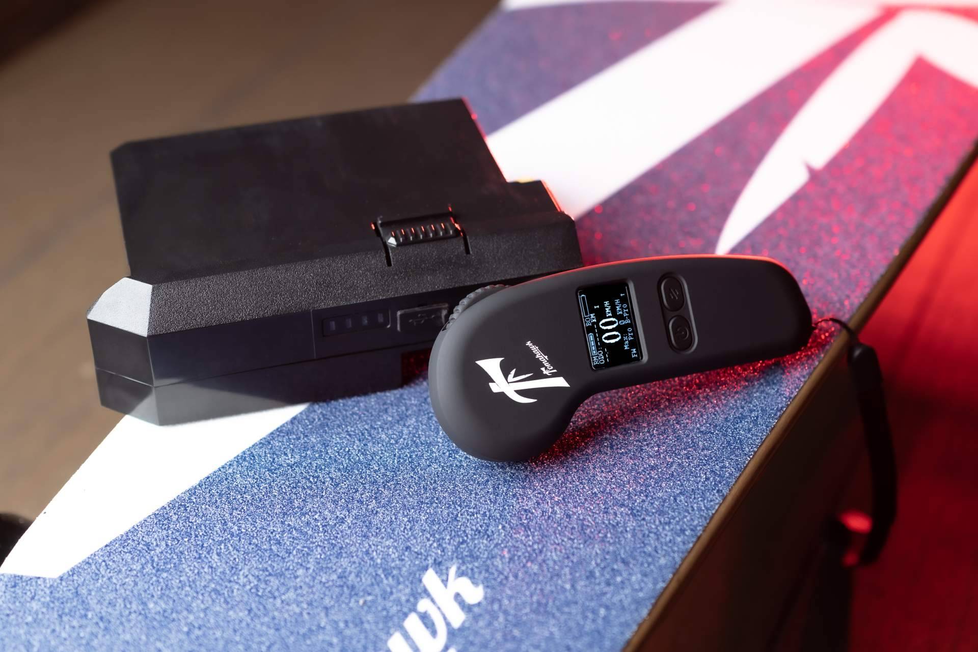 Tomahawk Wind, un skate eléctrico portable y sostenible