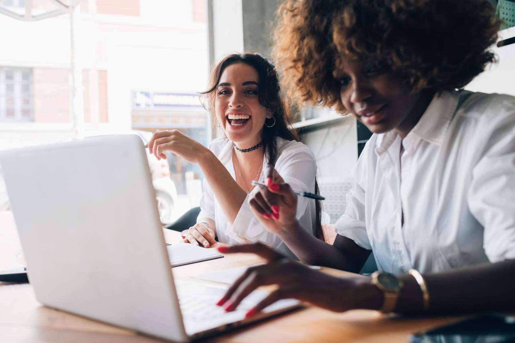 Formación de sistemas de gestión y normas ISO con WAAS a coste cero para empleados