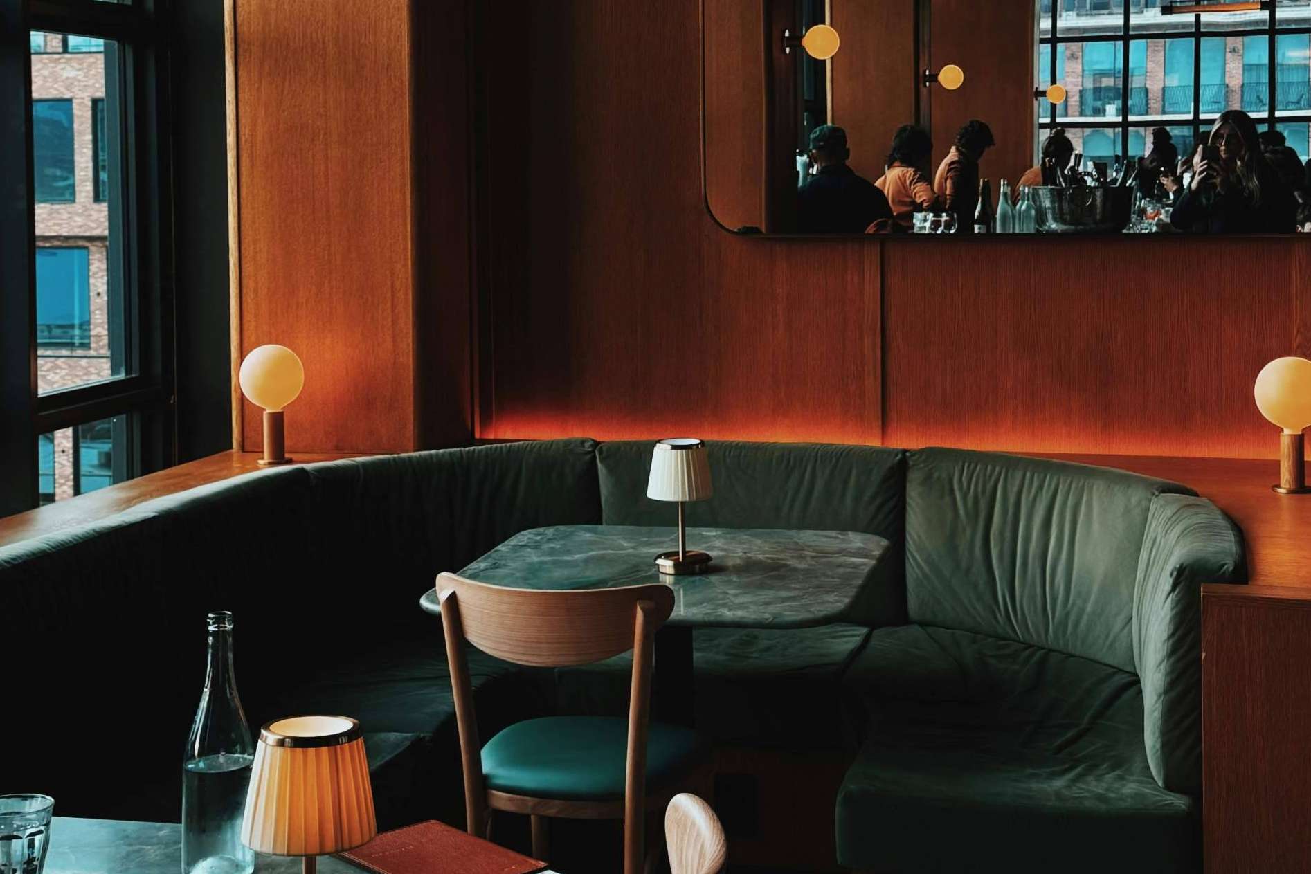 Cómo potenciar un negocio a través del interiorismo de restaurantes, por INDAStudio