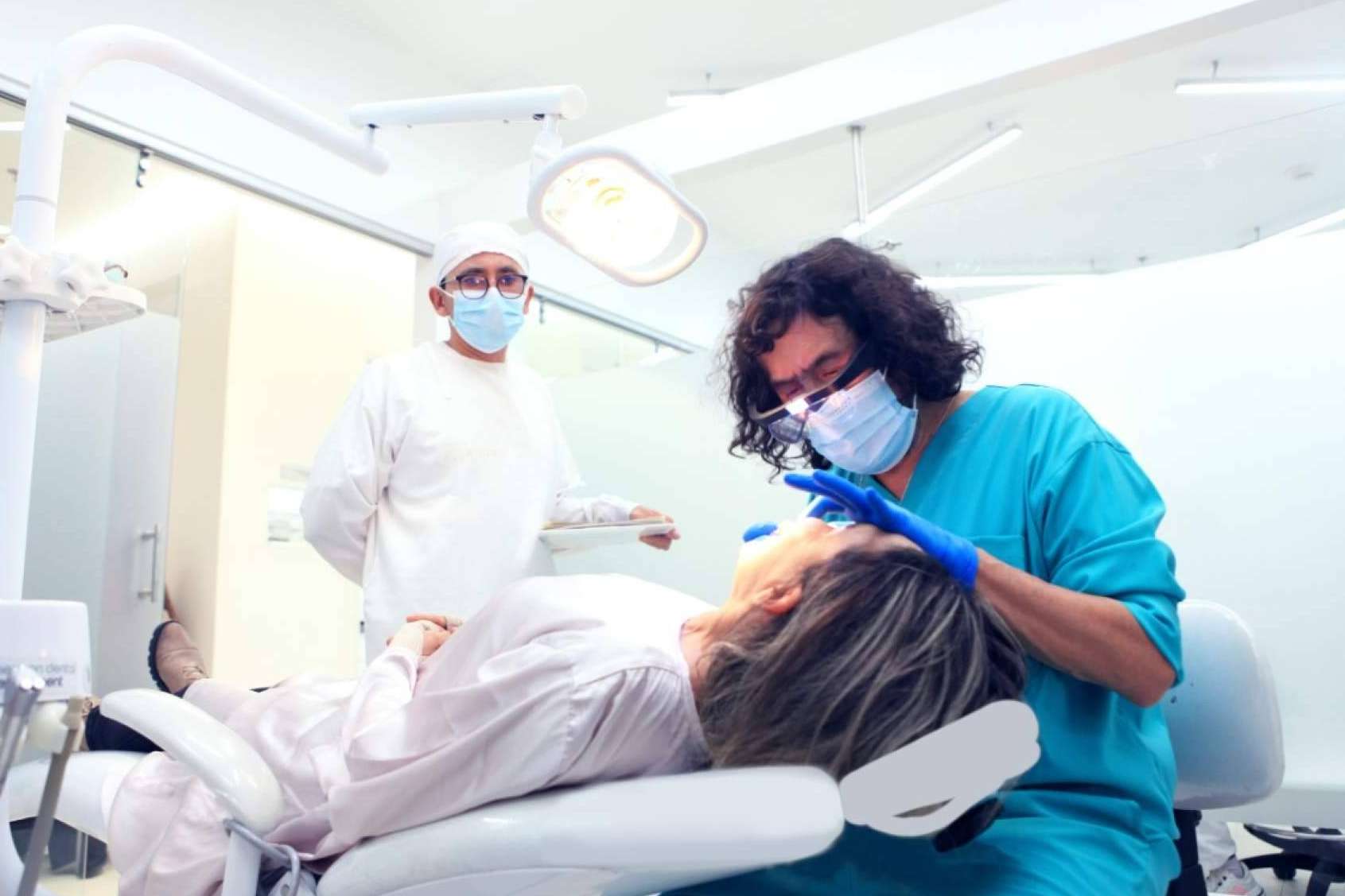 Implantes dentales, el tratamiento con mayor demanda en las clínicas dentales de Odontología de Marlon Becerra