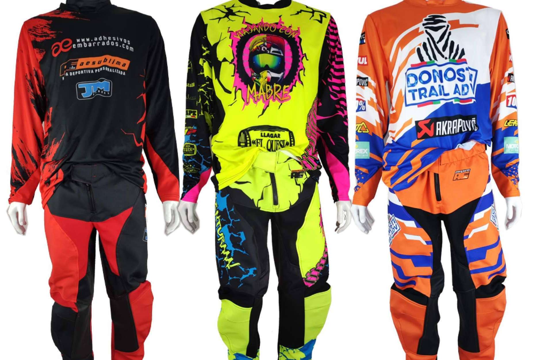ADHESIVOSEMBARRADOS, expertos en personalización de ropa de moto off road