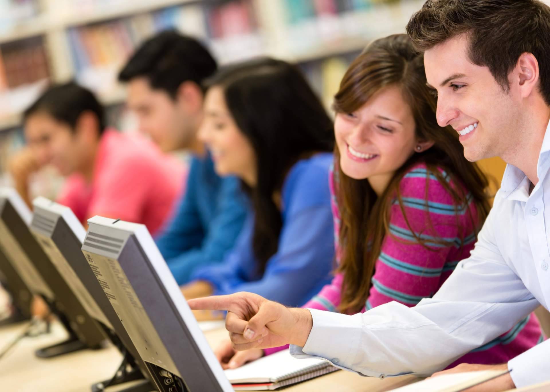 Compaginar la vida personal y profesional es una realidad con la modalidad de estudio de ENEB