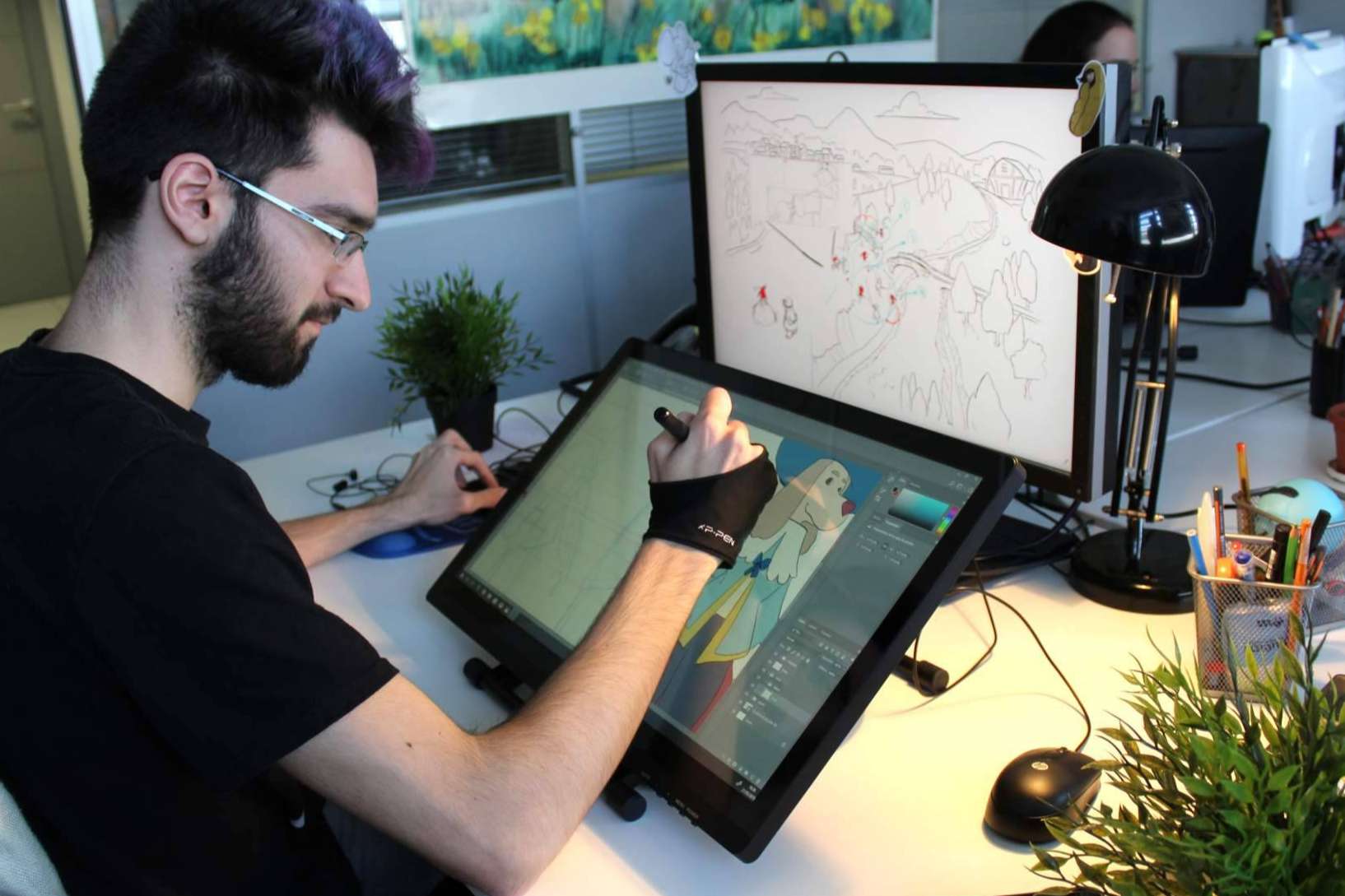 Forjar el futuro profesional en diseño gráfico con Creanavarra