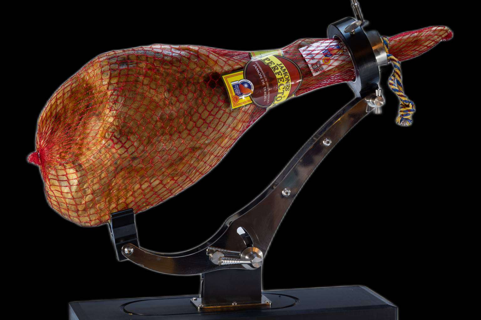 El portal Ibericomio.es establece una alianza con Jamones Castelfrio comercializar online el Jamón Perfecto en la U.E.