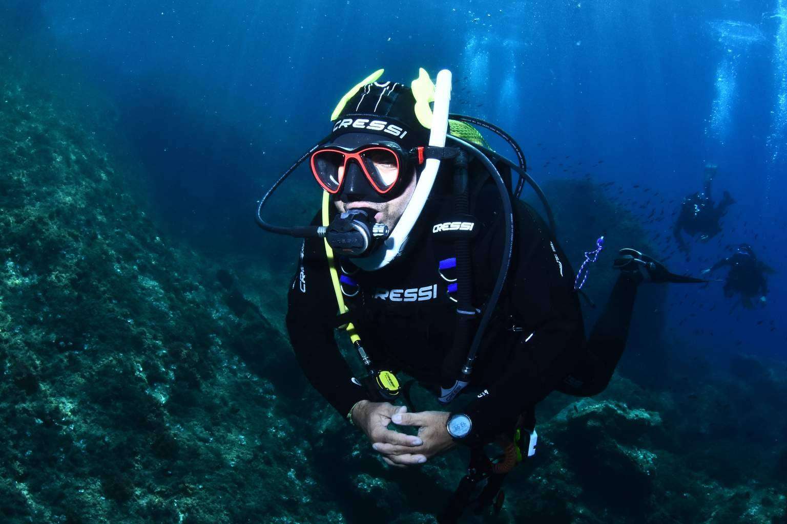 Academia Miguel Coll ofrece el curso de instructores de buceo Open Water Scuba (OWSI)