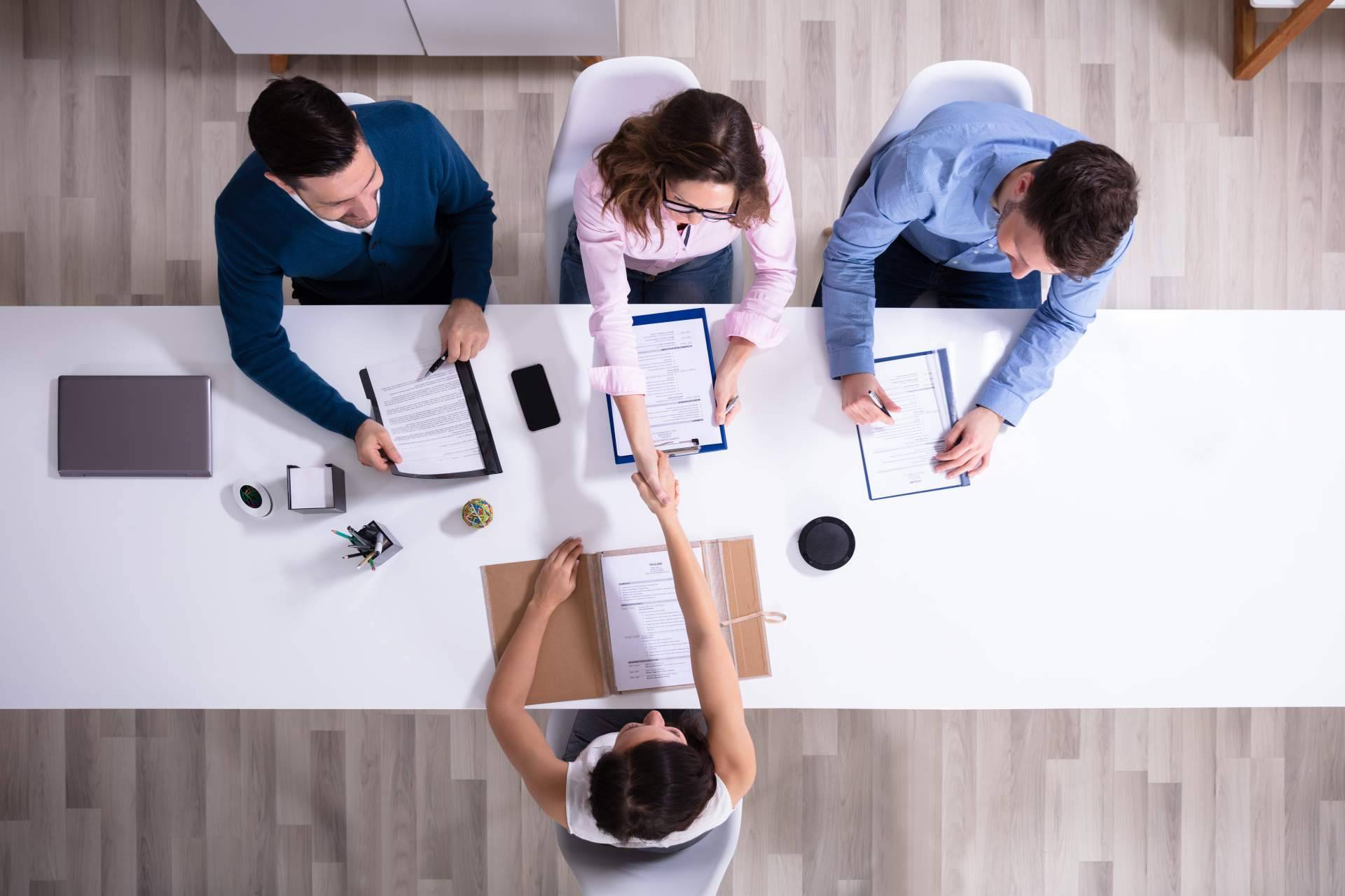 Servicios especializados; selección de personas con metodologías Agile