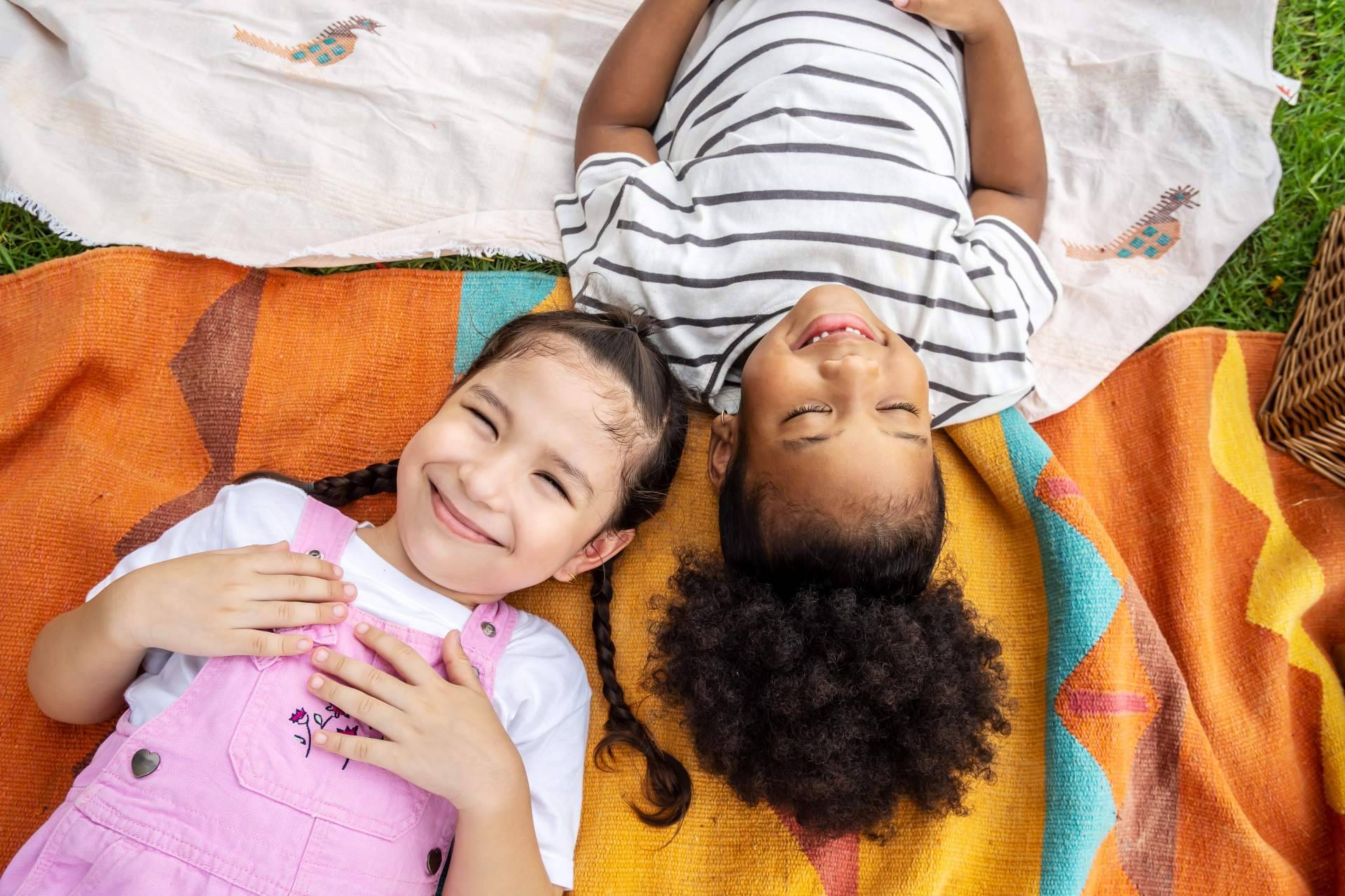 Herbetom Kids Normactive con DHA aporta los nutrientes que necesitan los niños para una buena actividad cerebral