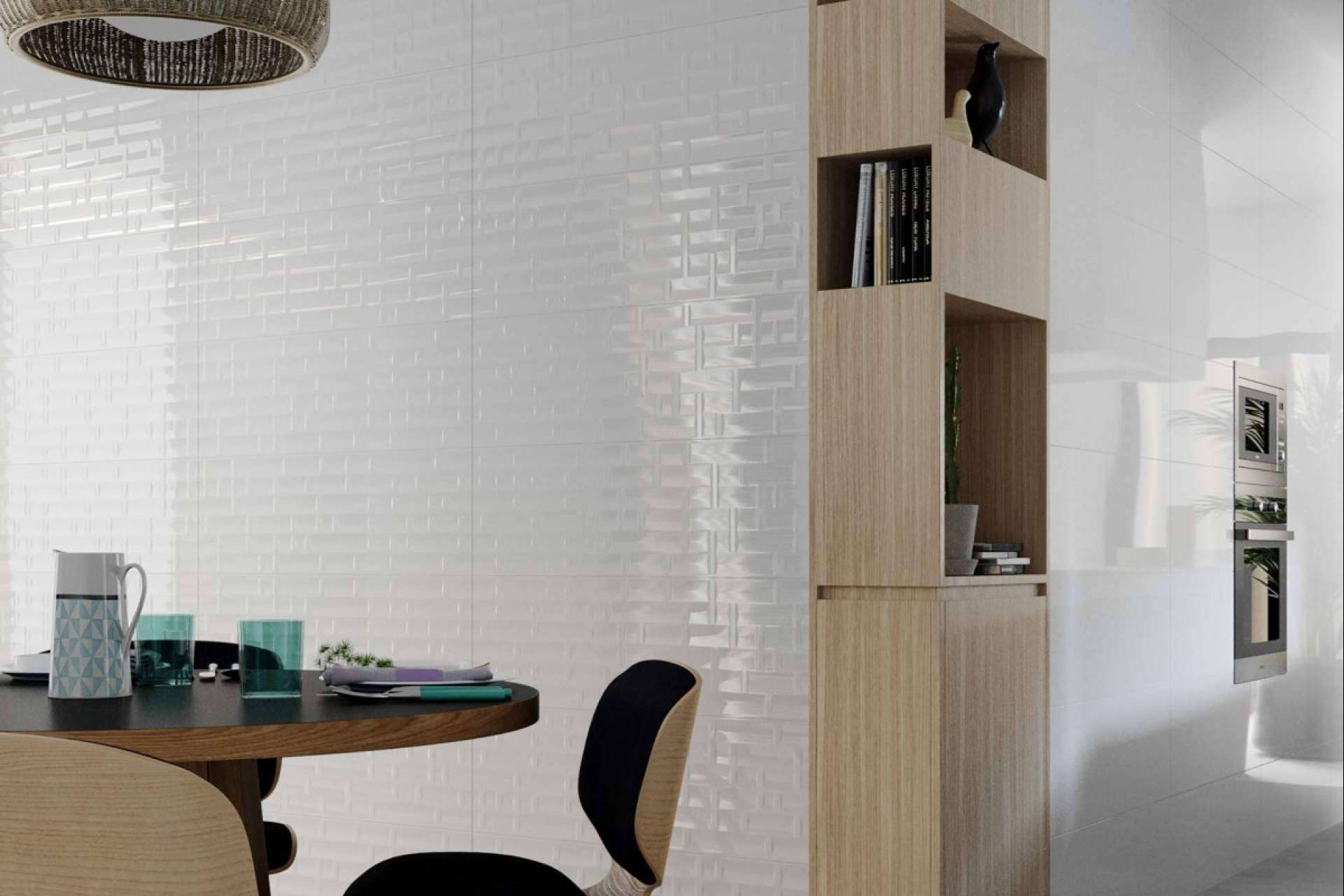 Las ventajas de utilizar azulejos blanco brillo para renovar espacios pequeños