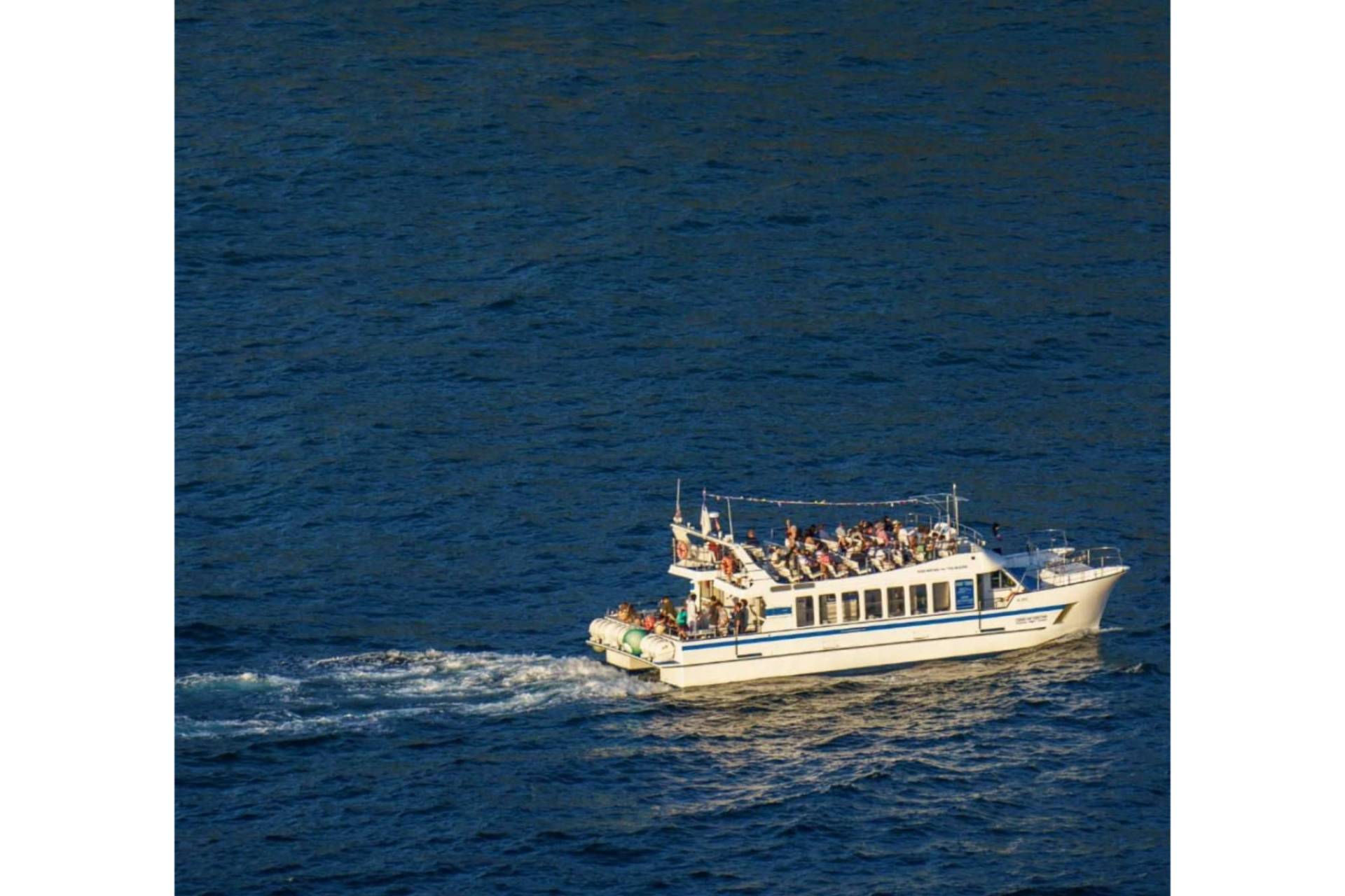 Paseos en barco por la bahía de La Concha, una experiencia sostenible que llega con Finanzauto Ciudad San Sebastián