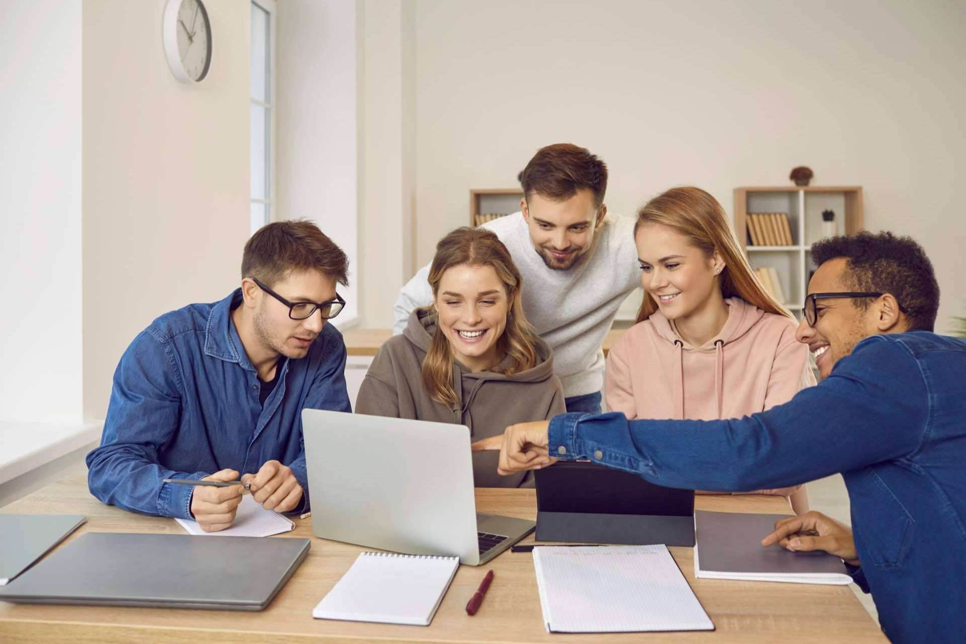 La oferta de cursos de marketing de Constanza Business & Protocol School al detalle