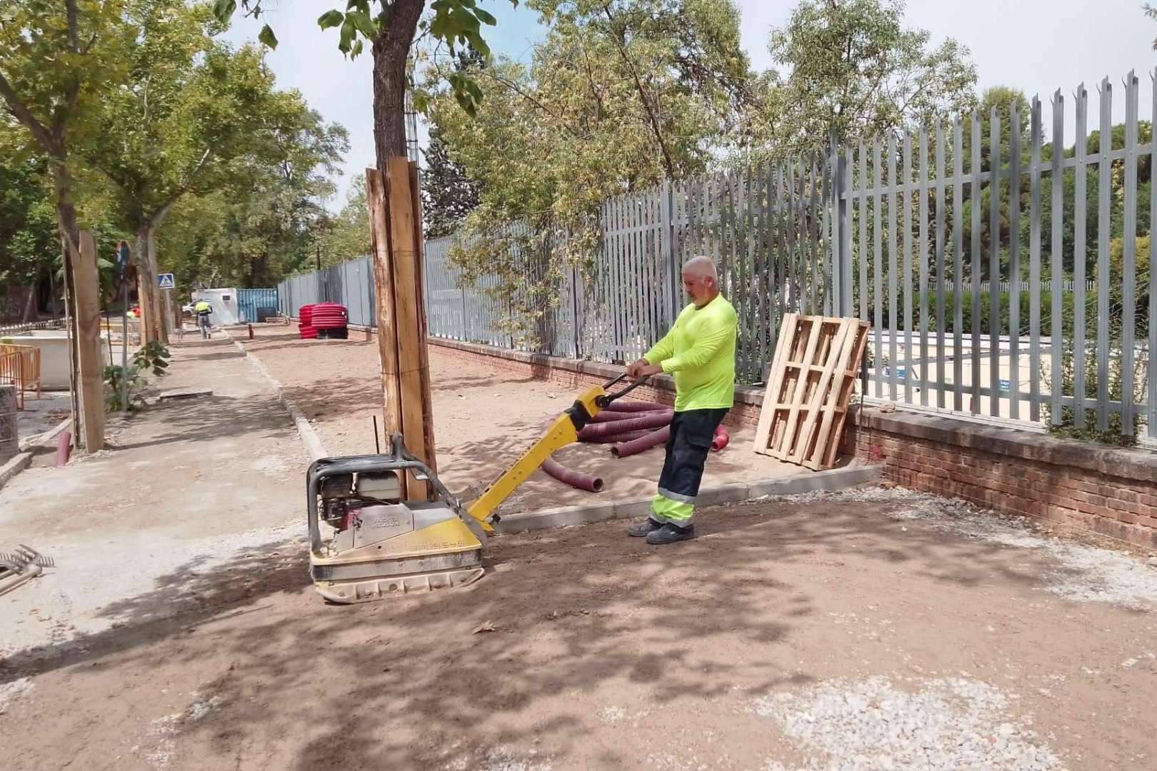 Innovación en el trabajo en exterior; Ropa refrigerante para operarios de Licuas